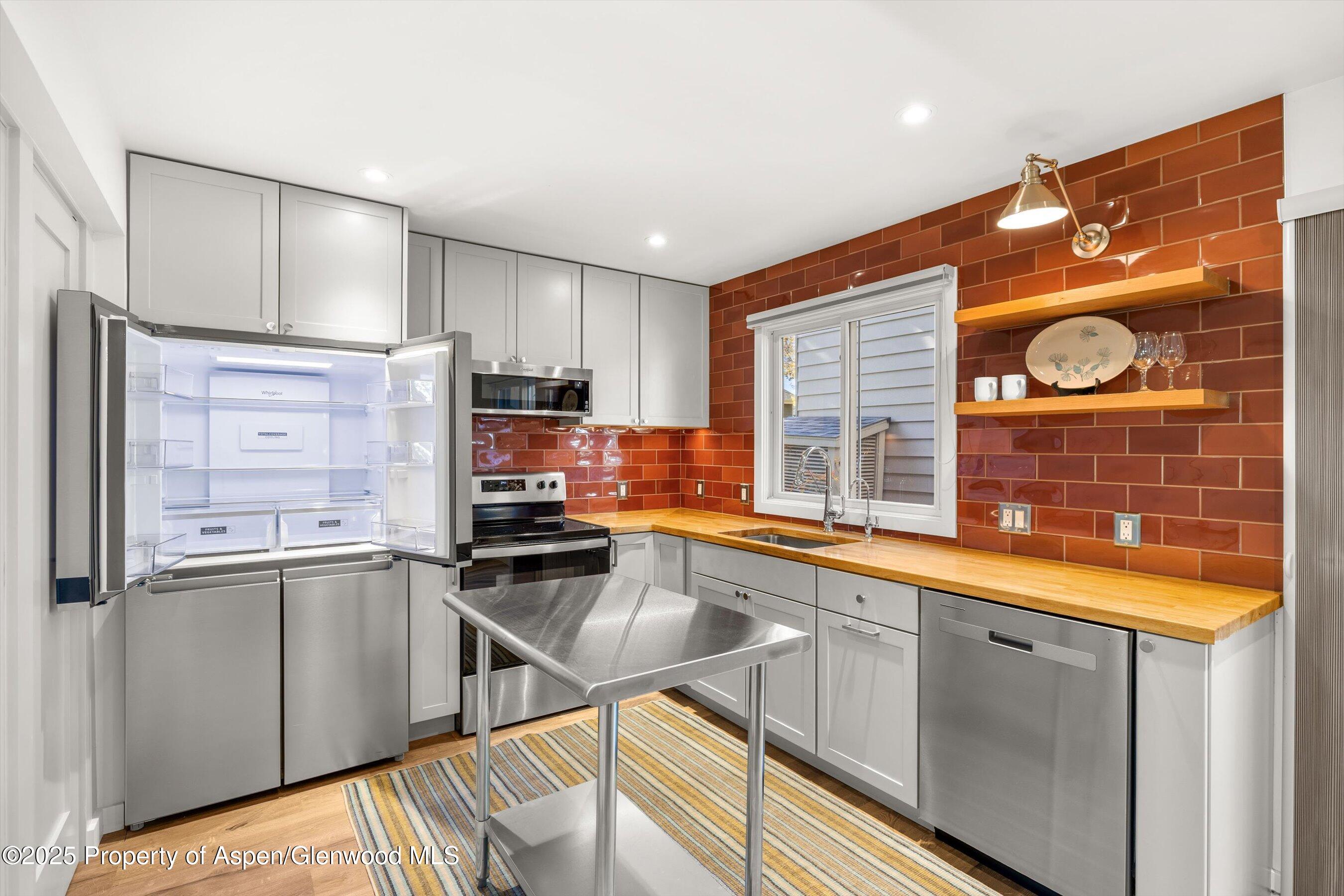 14913 Highway 82 Carbondale CO 81623