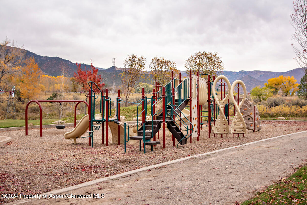 599 River View Drive New Castle CO 81647