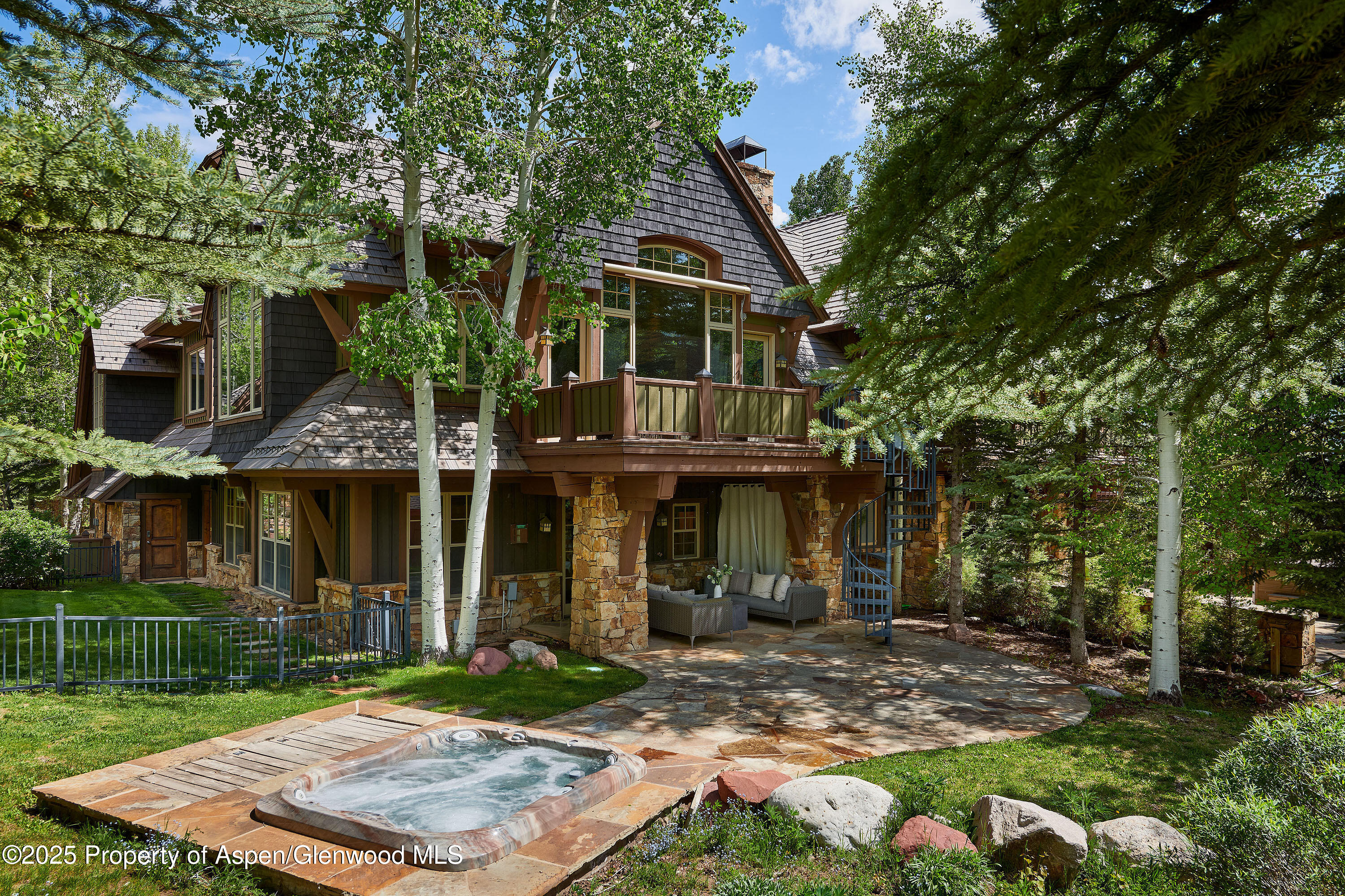 611 Oregon Trail Aspen CO 81611