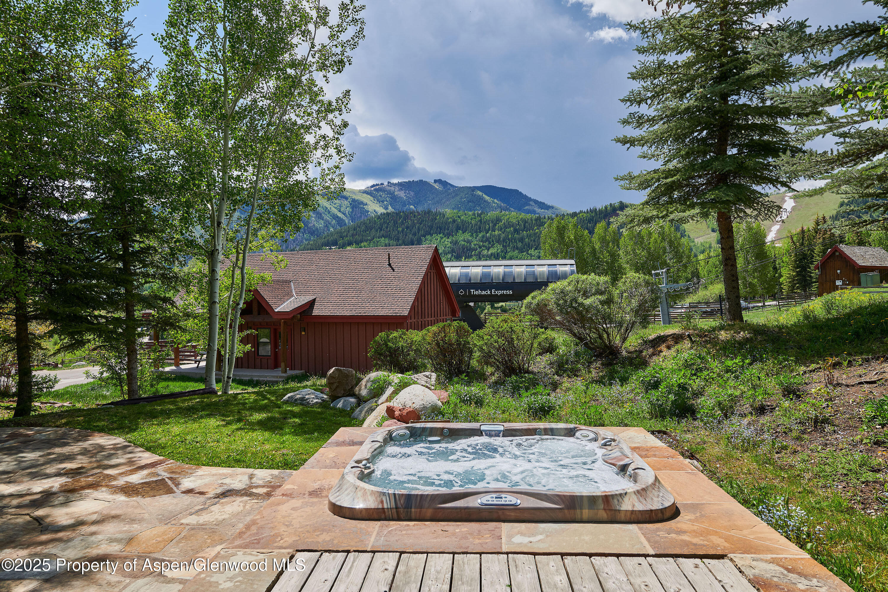 611 Oregon Trail Aspen CO 81611