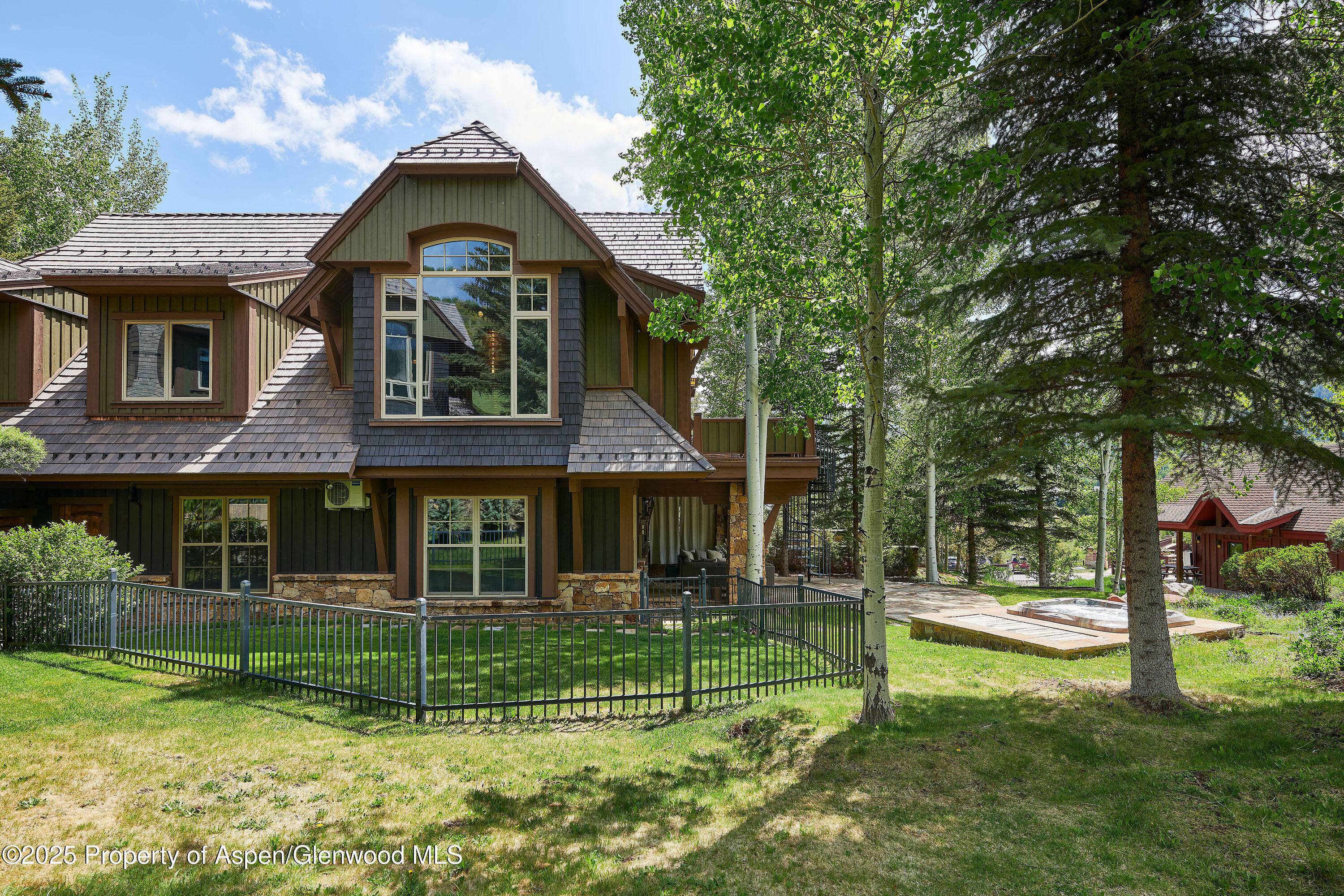 611 Oregon Trail Aspen CO 81611