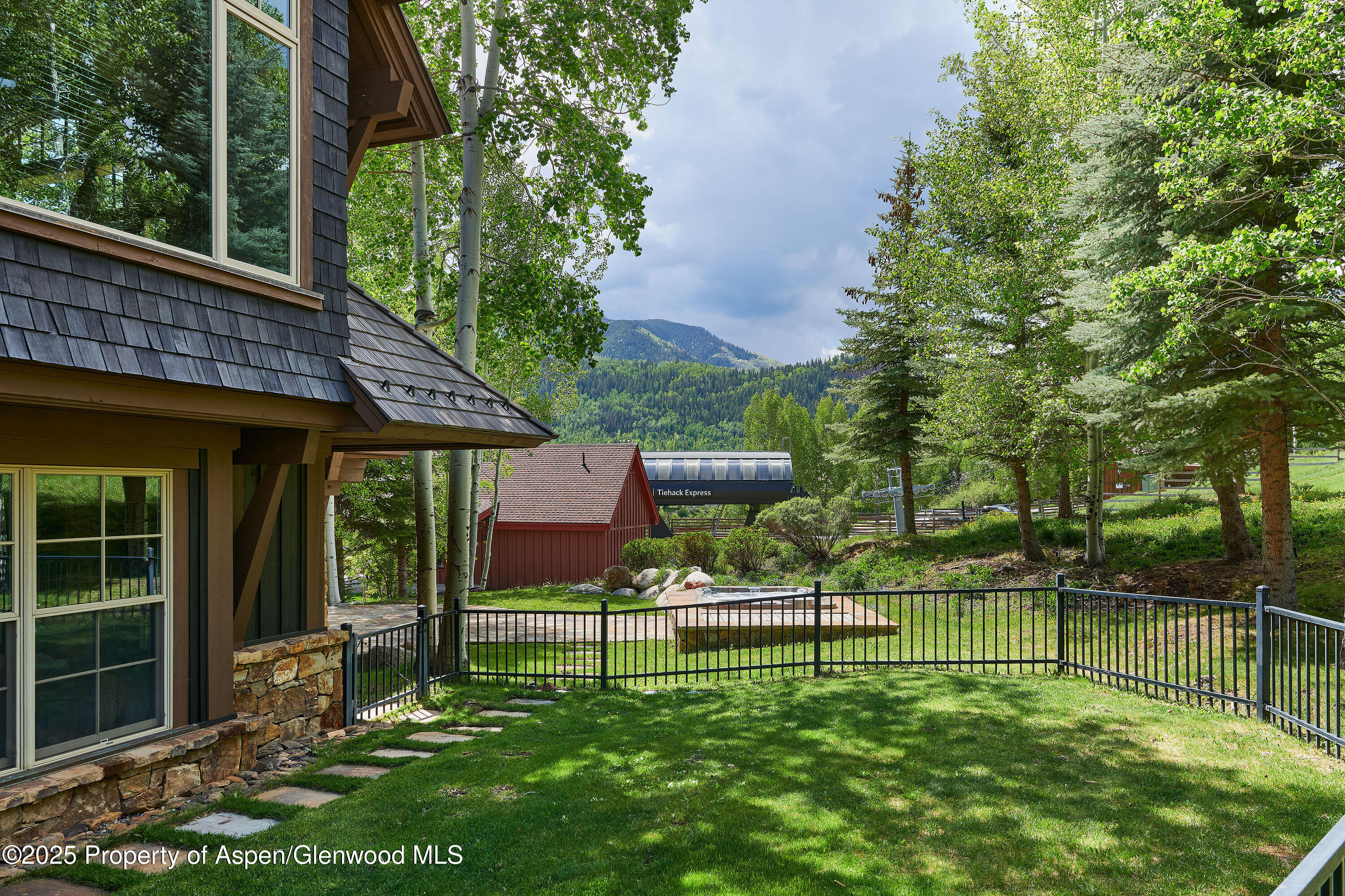 611 Oregon Trail Aspen CO 81611