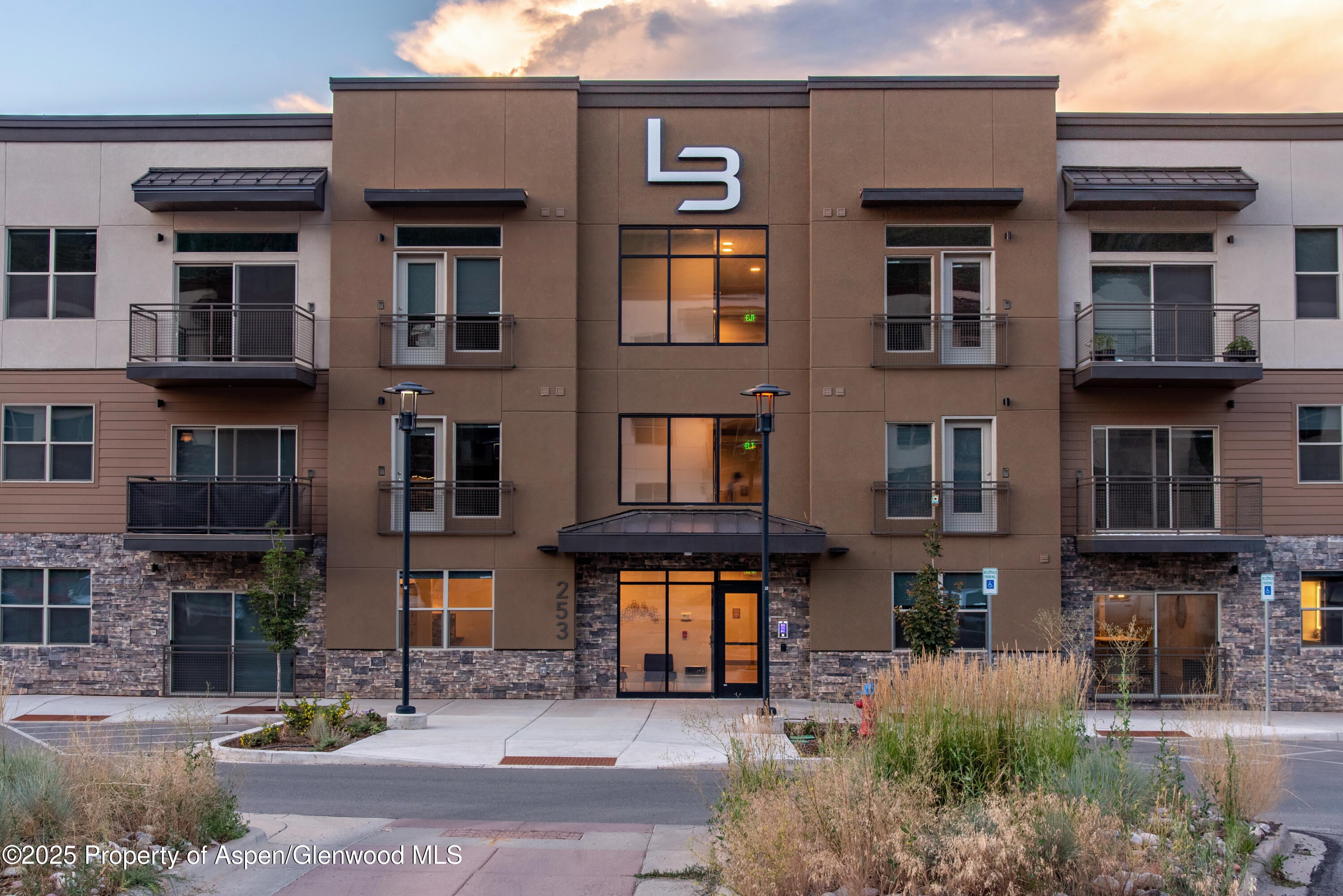 253 Wulfsohn Road Glenwood Springs CO 81601