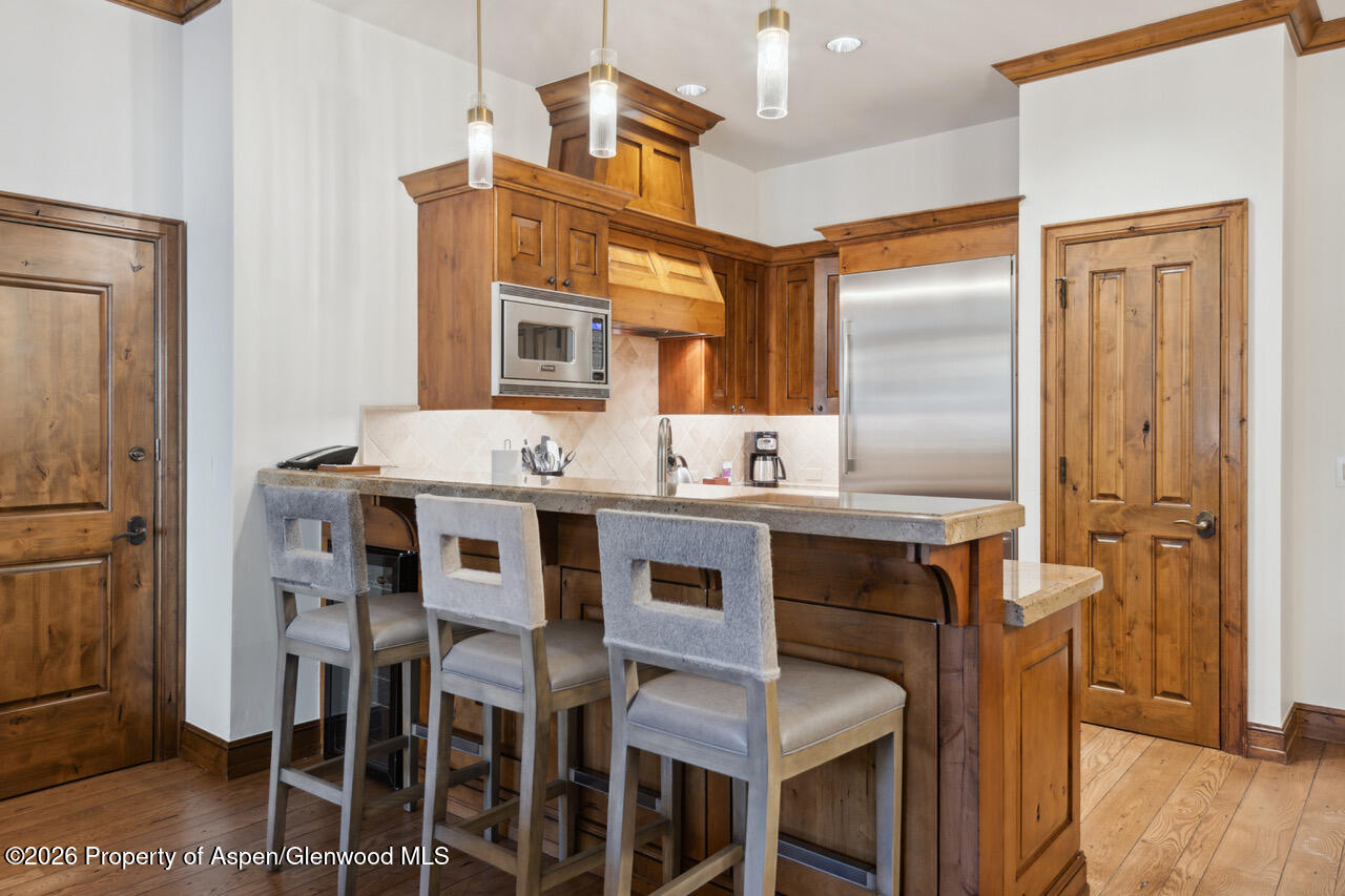 415 E Dean St, Unit 5, Weeks 9 & 10 Aspen CO 81611