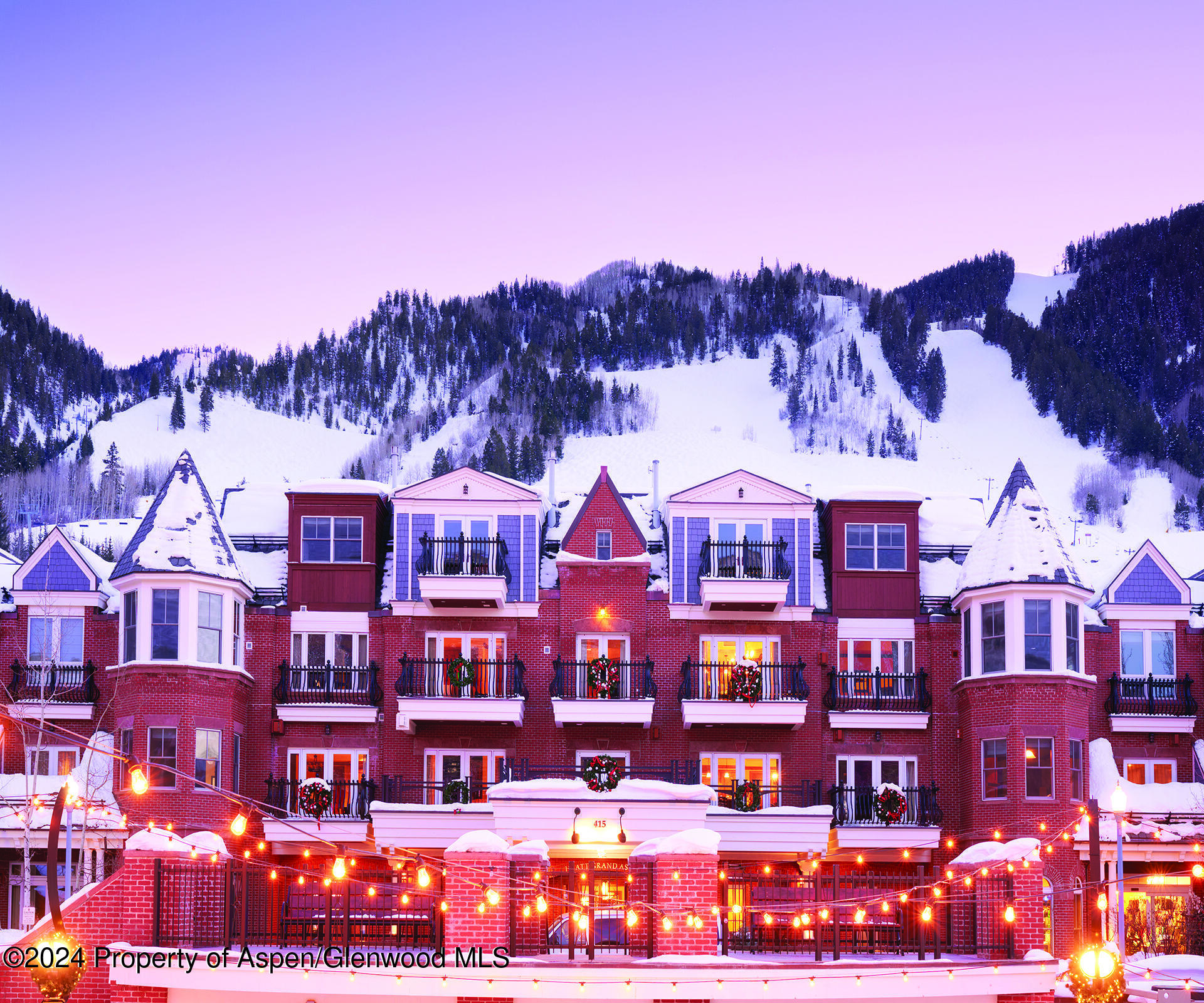 415 E Dean St, #47, Weeks 51/52 Aspen CO 81611