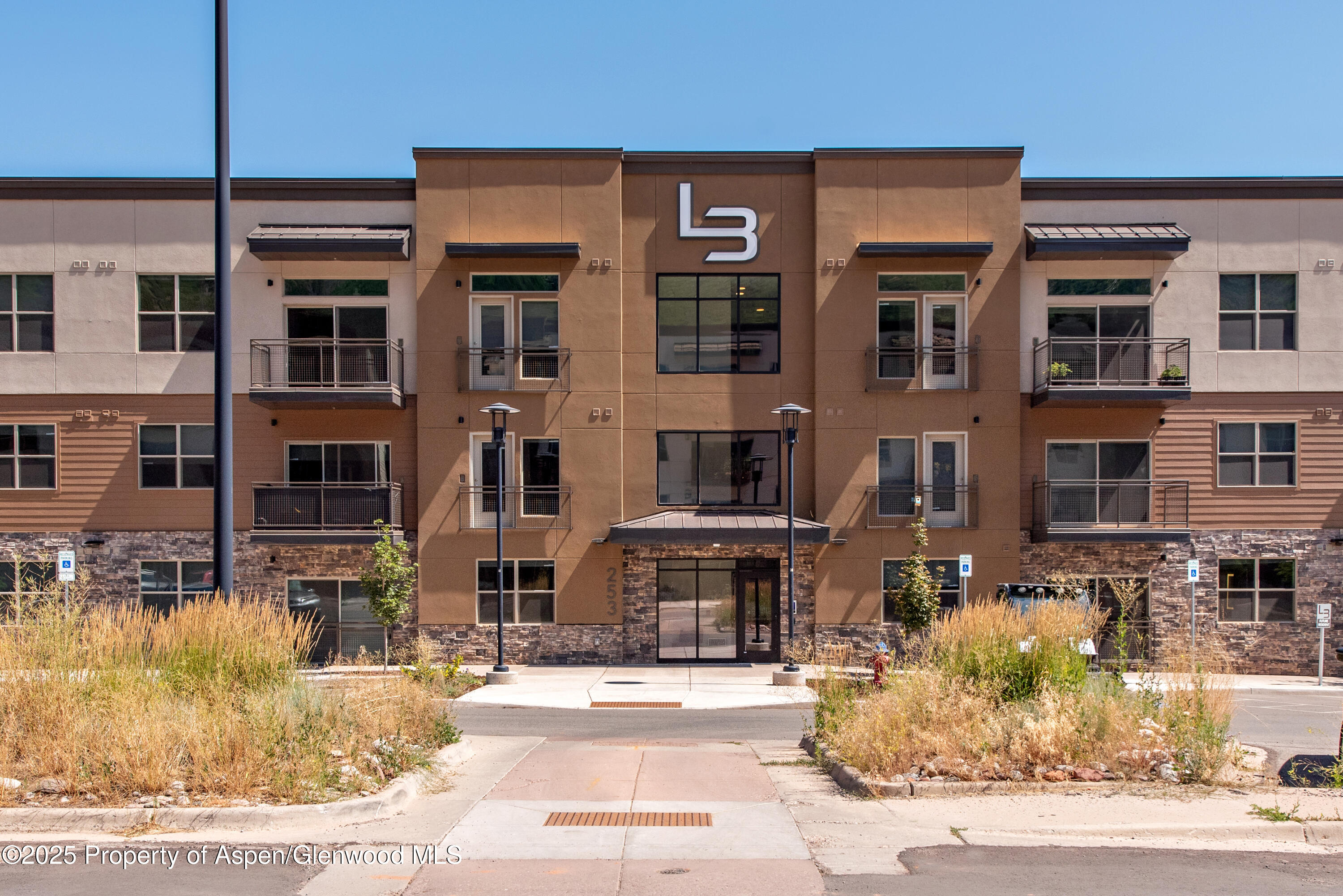 253 Wulfsohn Road Glenwood Springs CO 81601