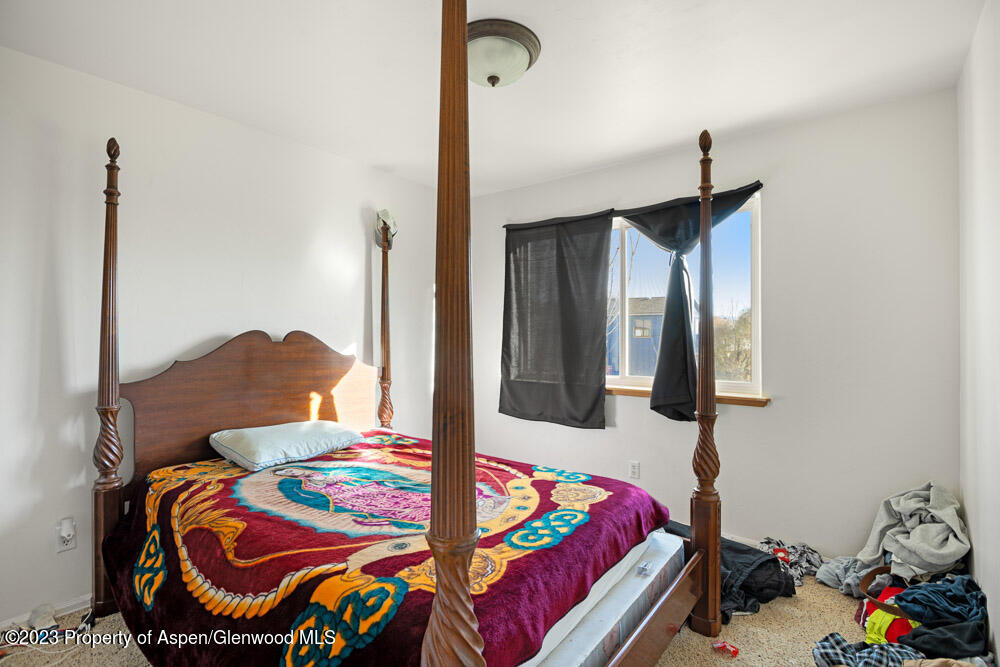 2454 Howard Avenue Rifle CO 81650