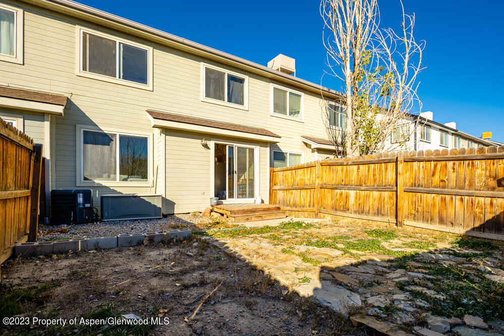 2454 Howard Avenue Rifle CO 81650