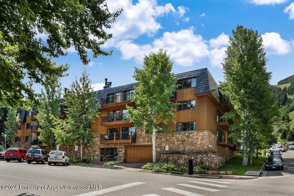 205 E Durant Avenue Aspen CO 81611