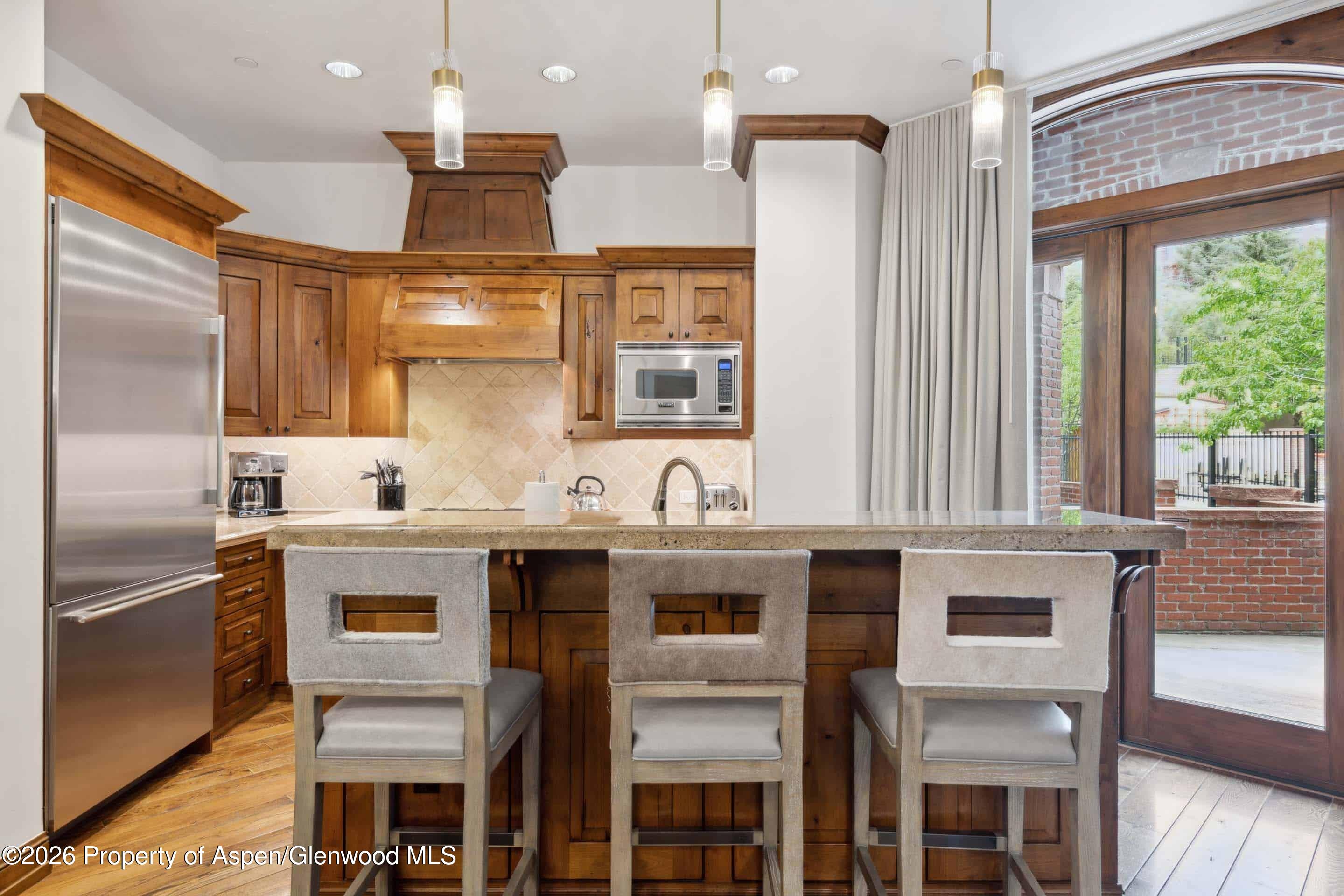 415 E Dean St, Unit 8, Week 10 Aspen CO 81611