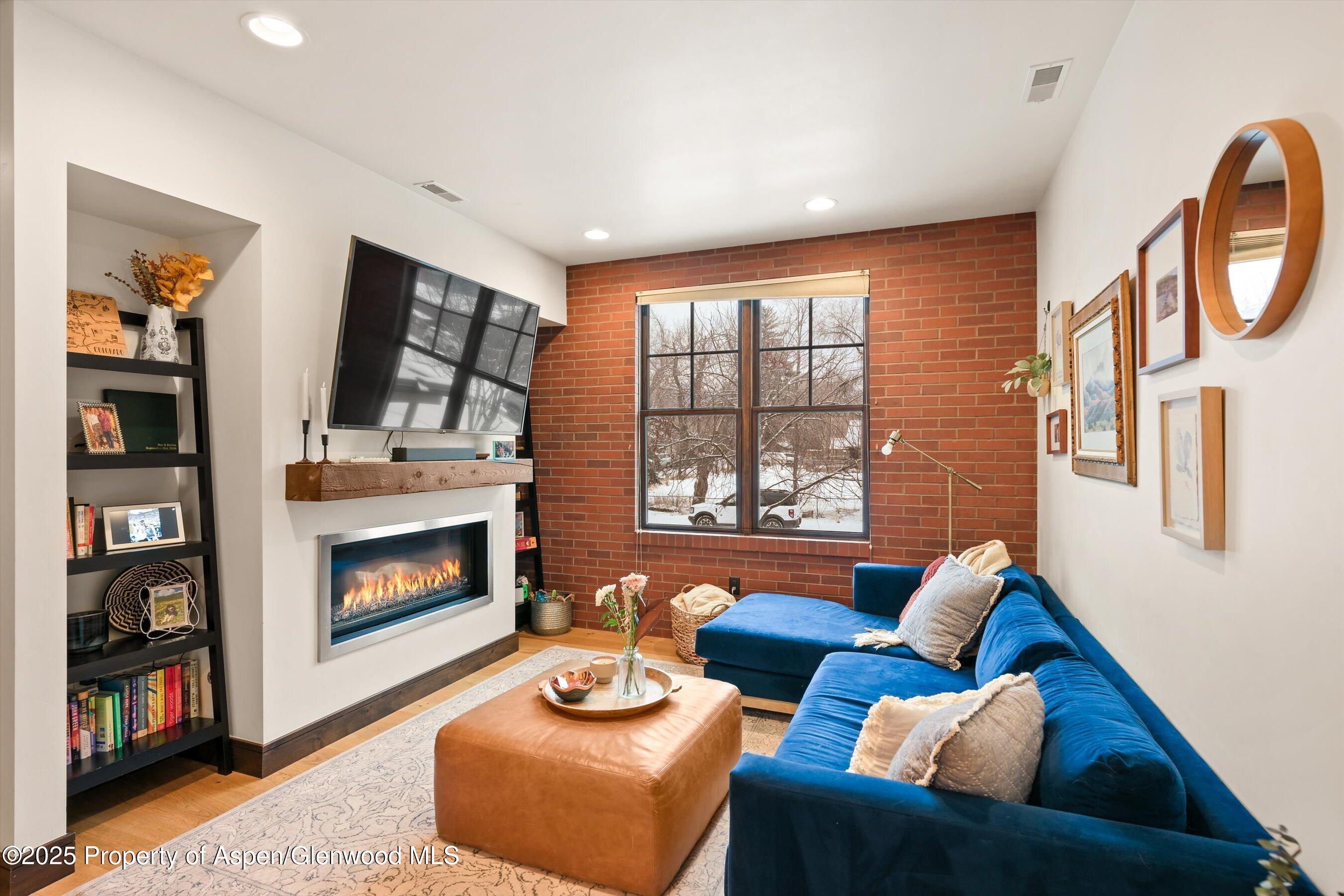 933 Main Street Carbondale CO 81623