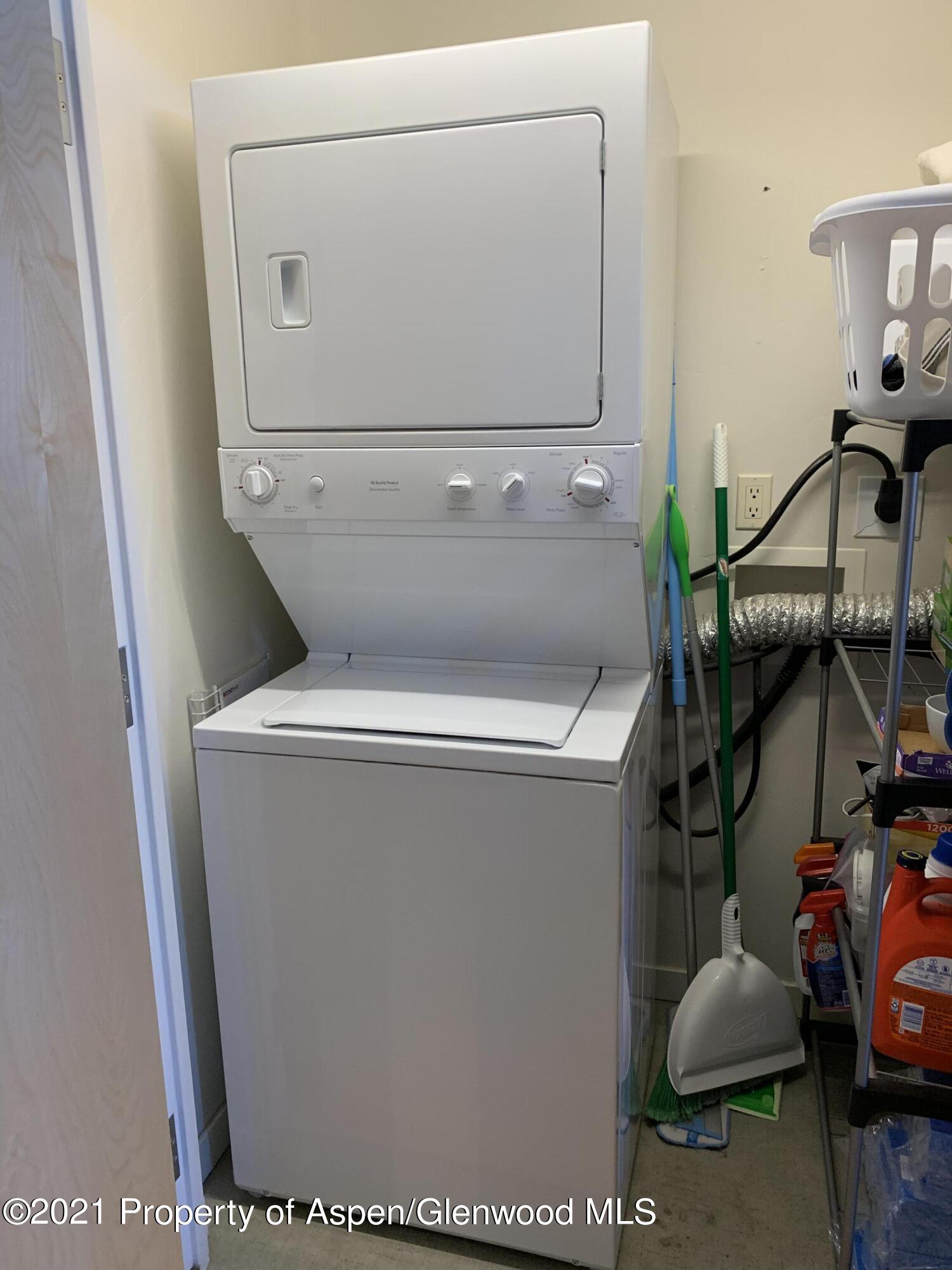 231 Robinson Street Basalt CO 81621