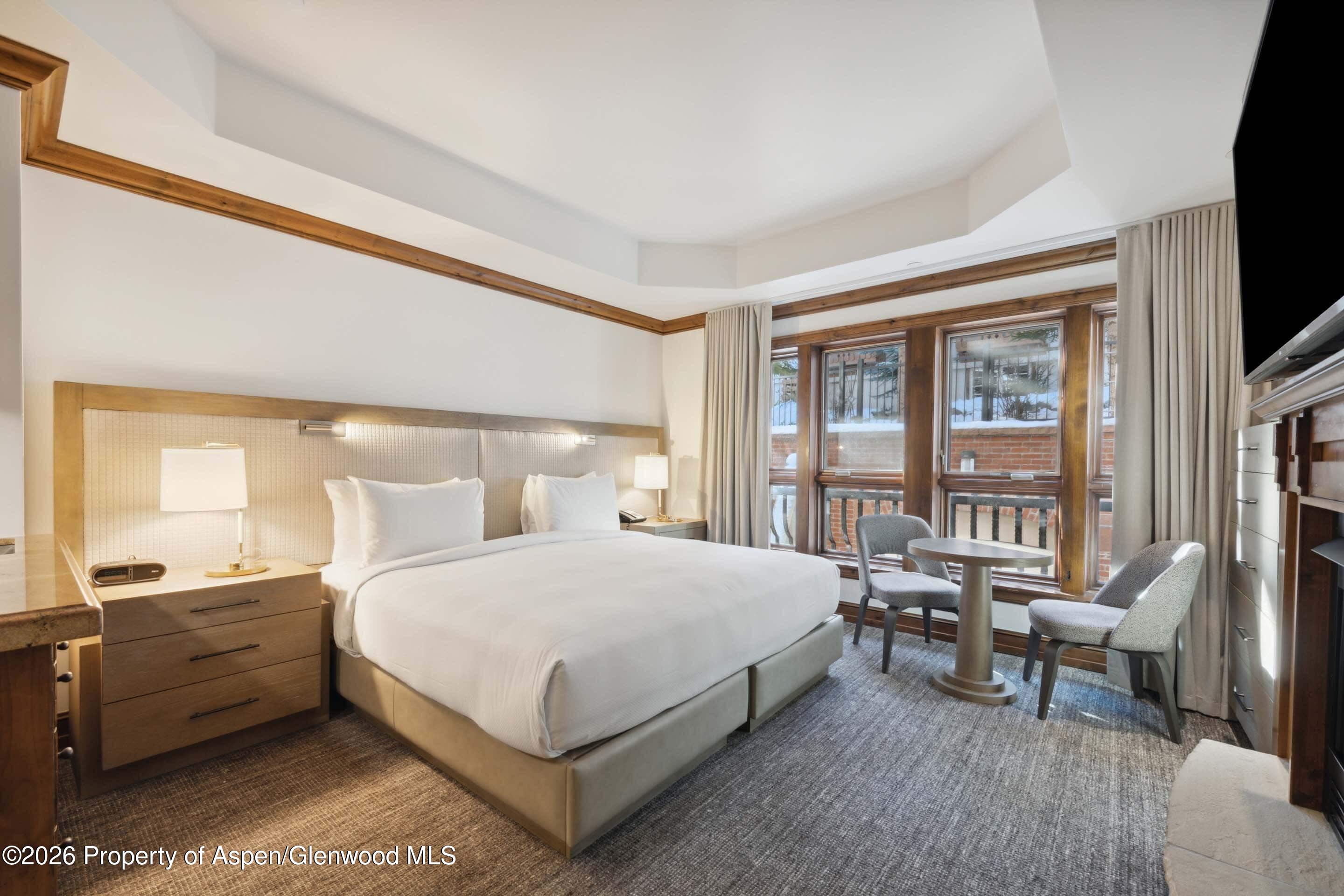 415 E Dean St, Unit 43, Week 12 Aspen CO 81611