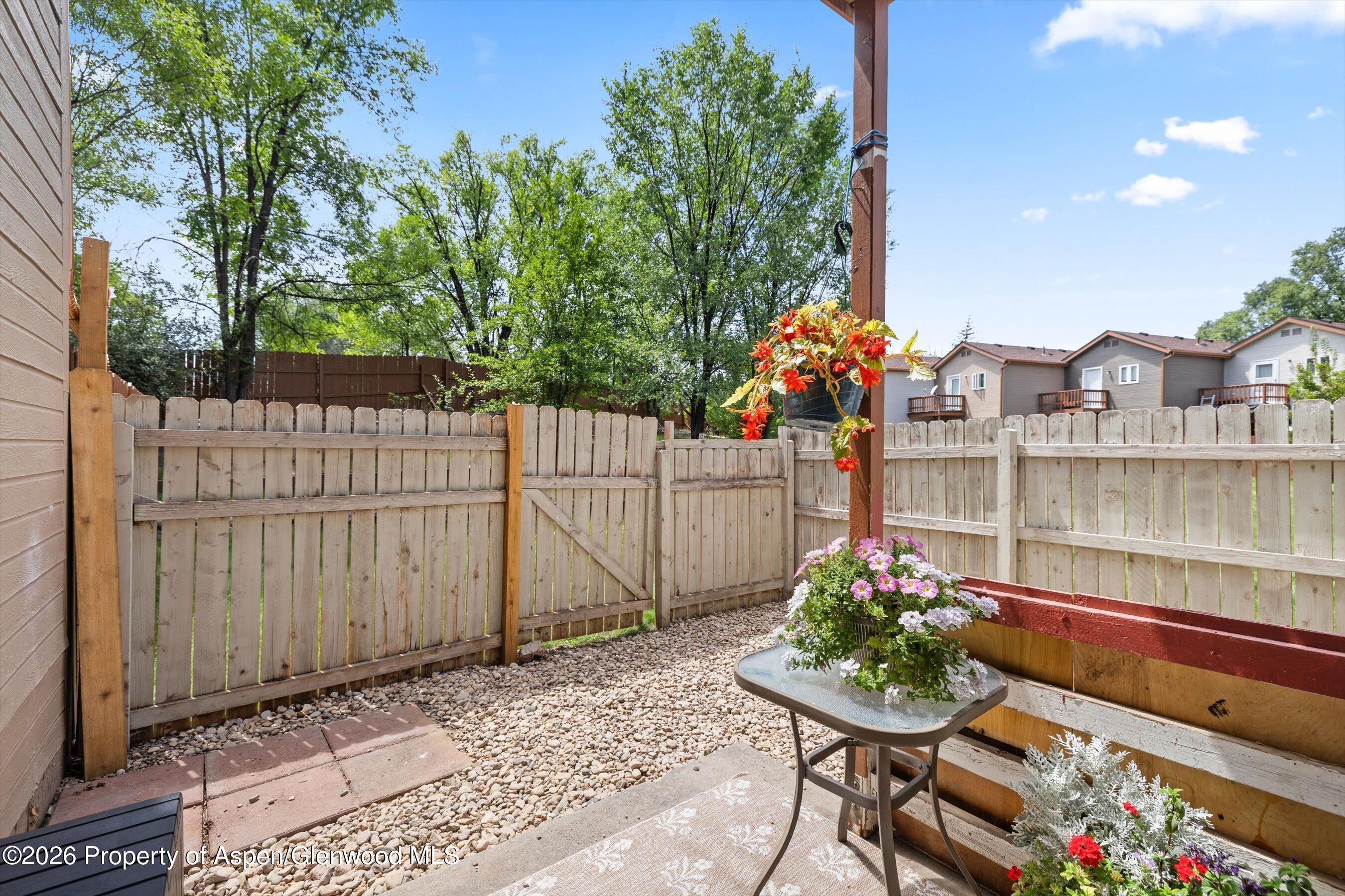 372 S 8th Street Carbondale CO 81623