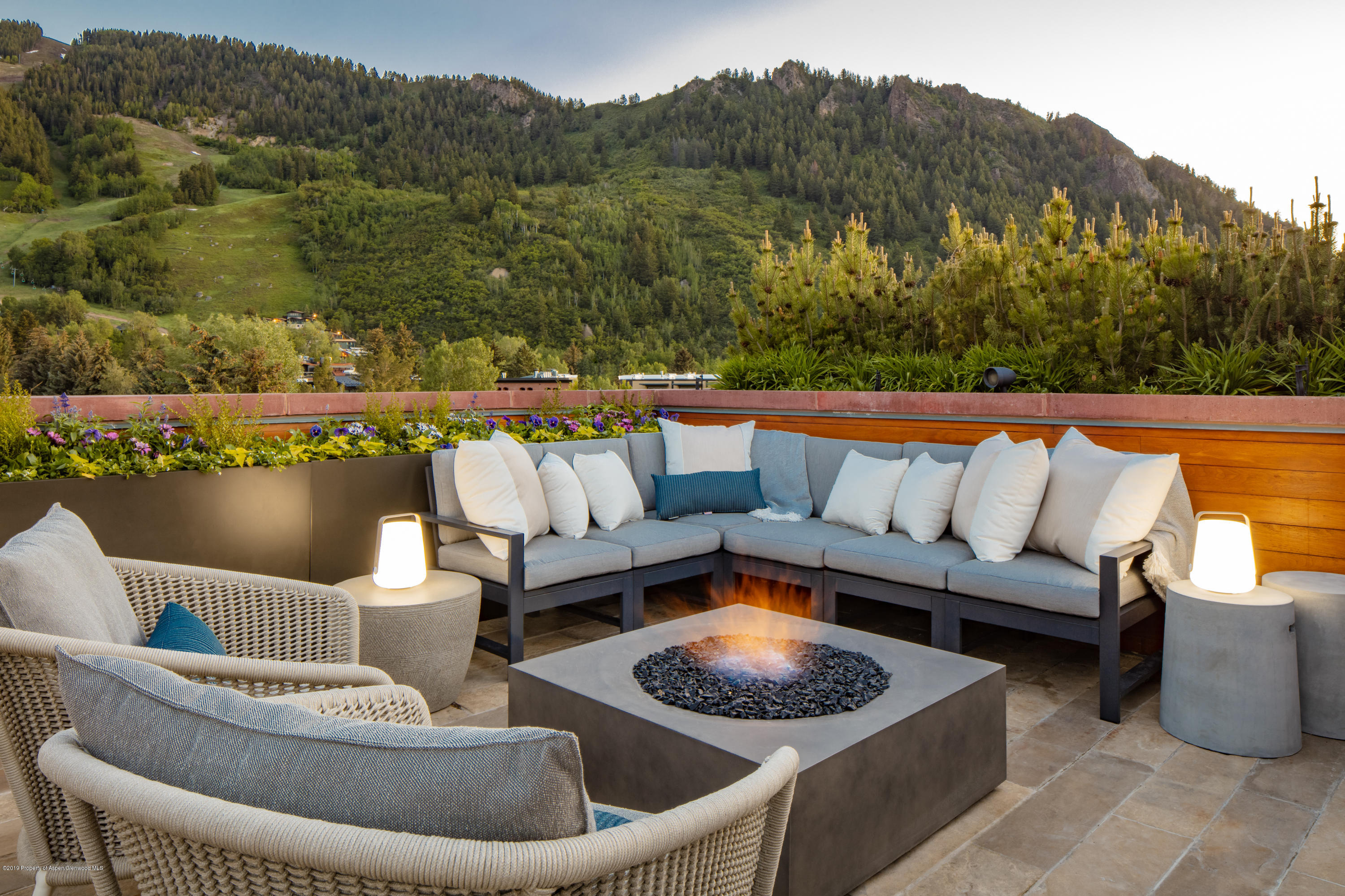 314 E Hyman Avenue Aspen CO 81611
