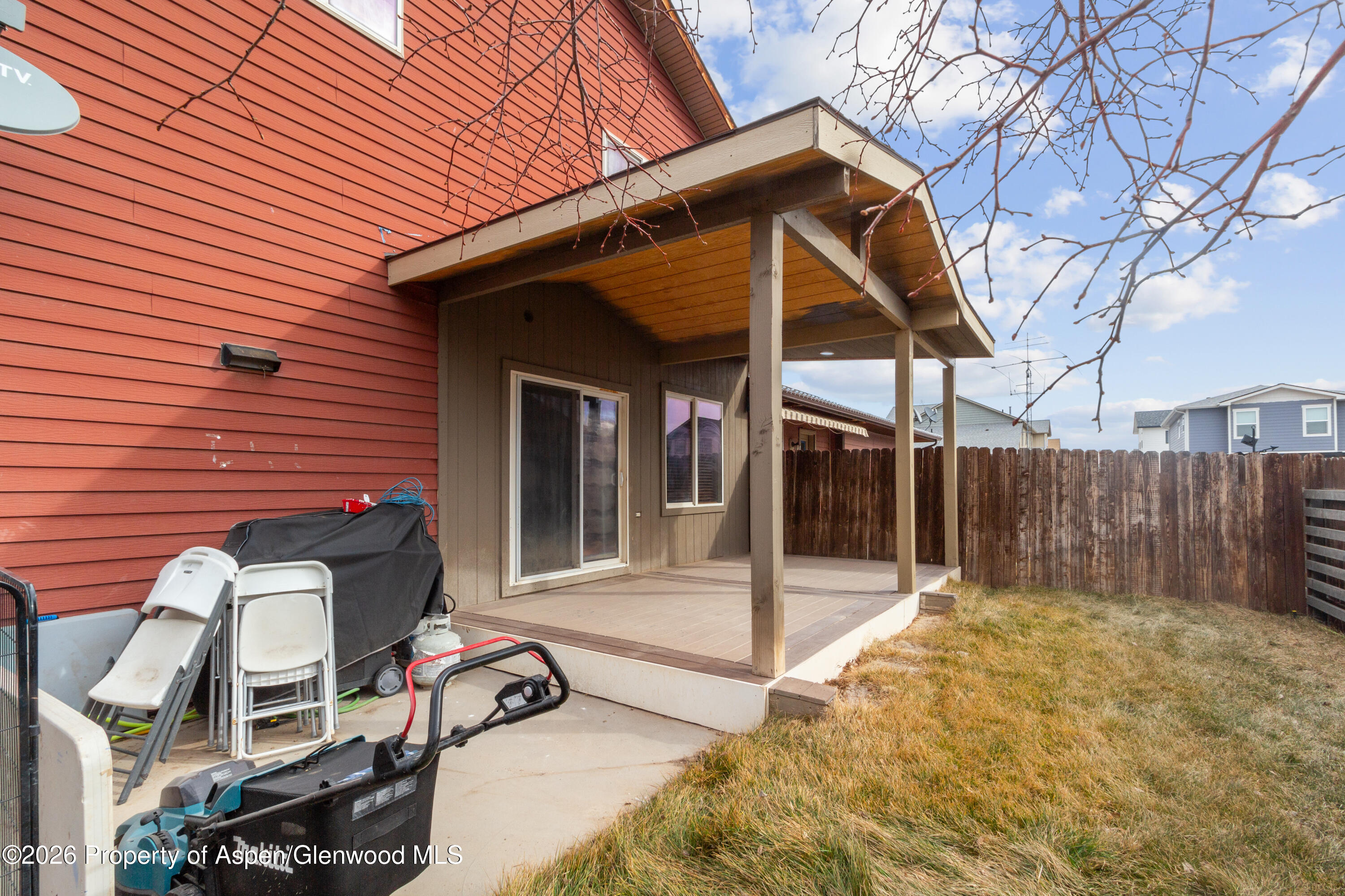 837 E 17th Street Rifle CO 81650