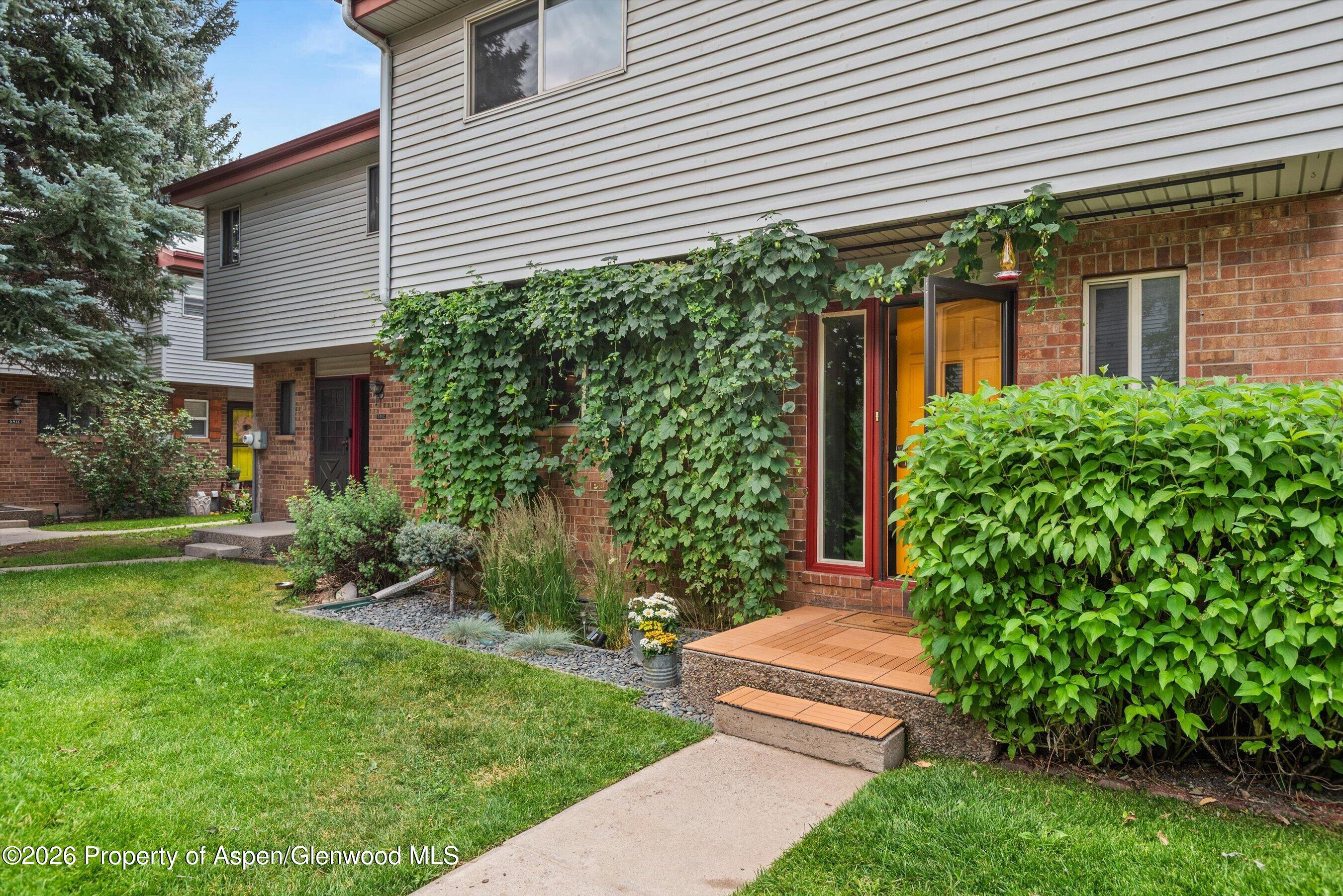 681 S 2nd Street Carbondale CO 81623