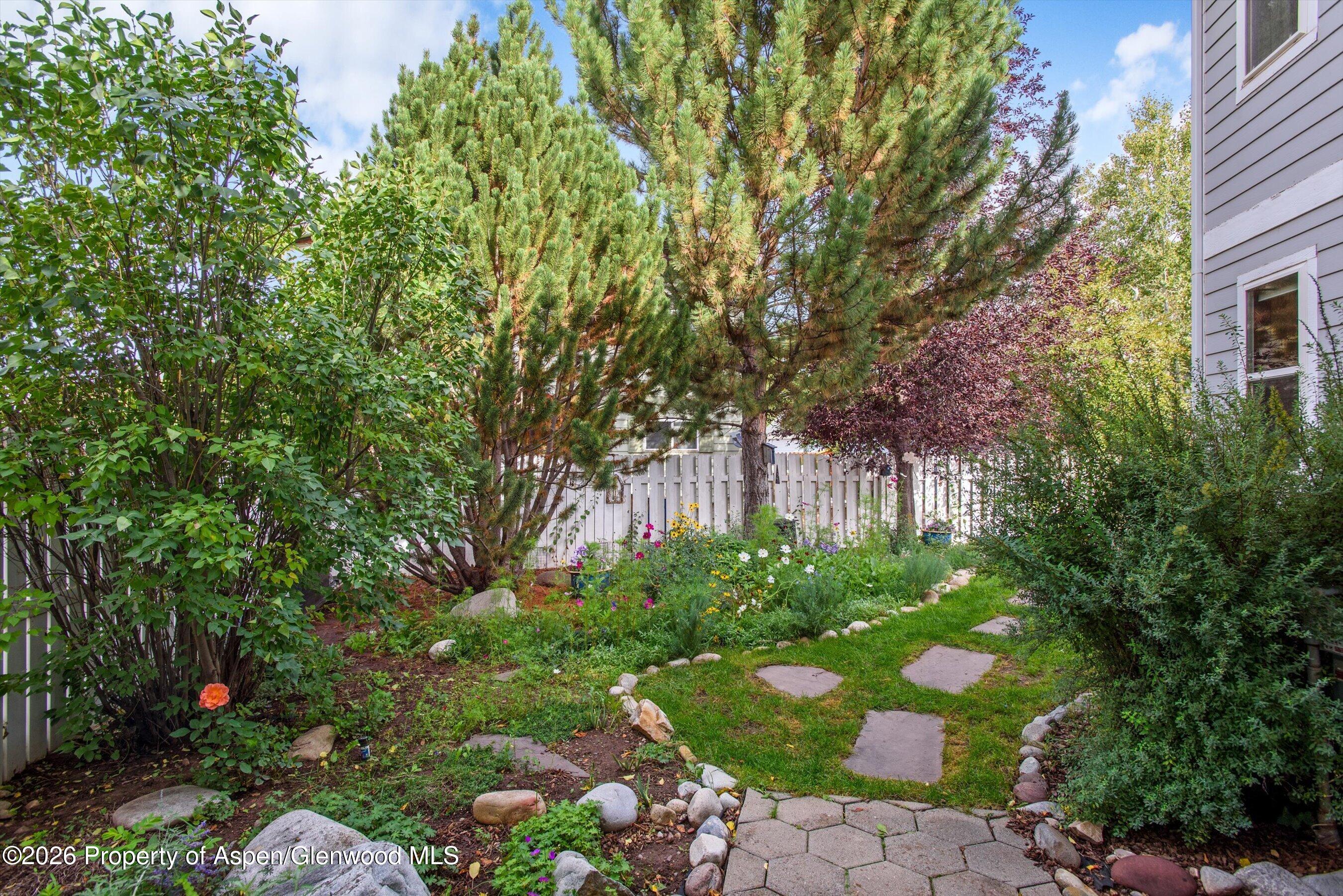 2728 Graceland Drive Carbondale CO 81623