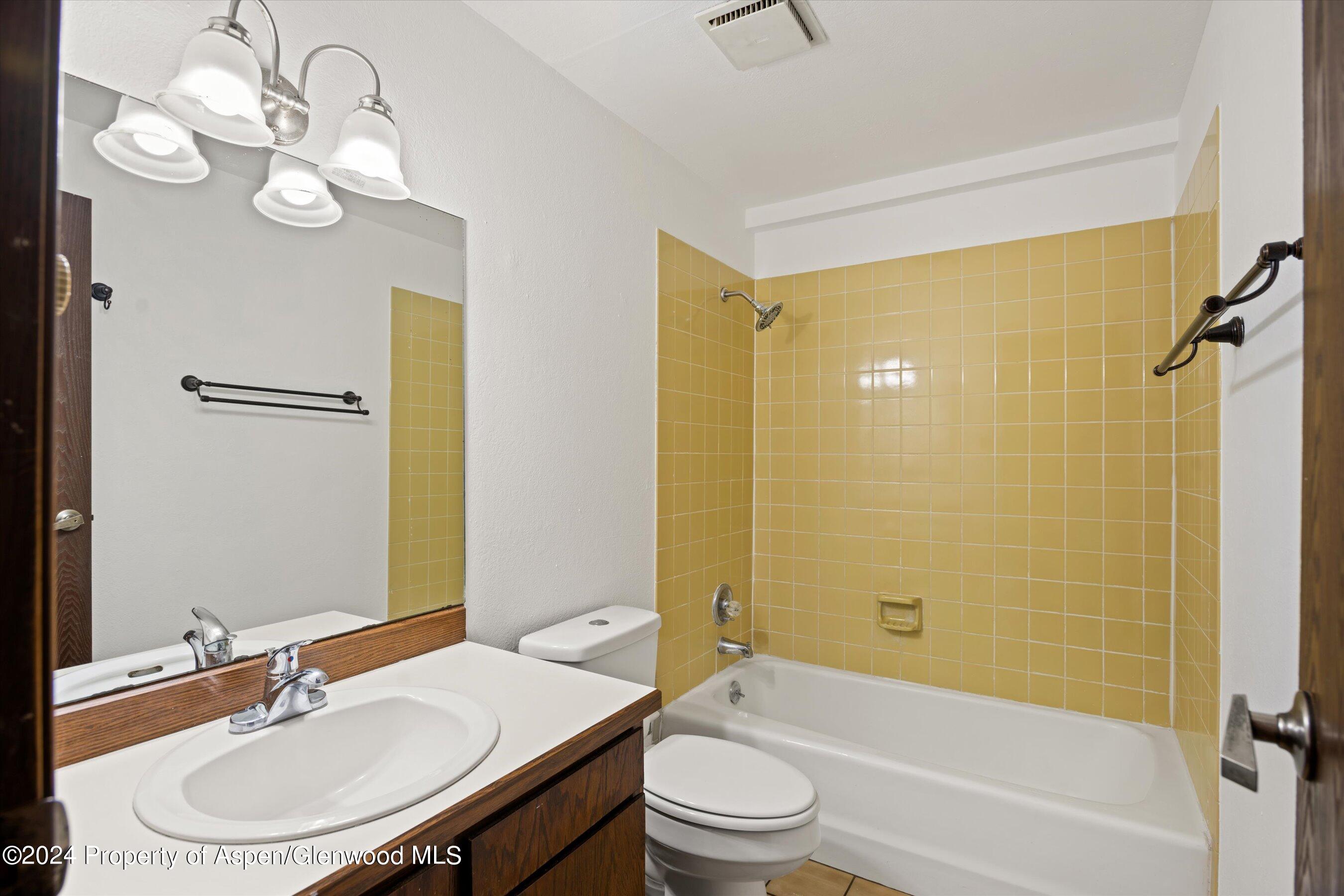 2501 Cisar Court Glenwood Springs CO 81601