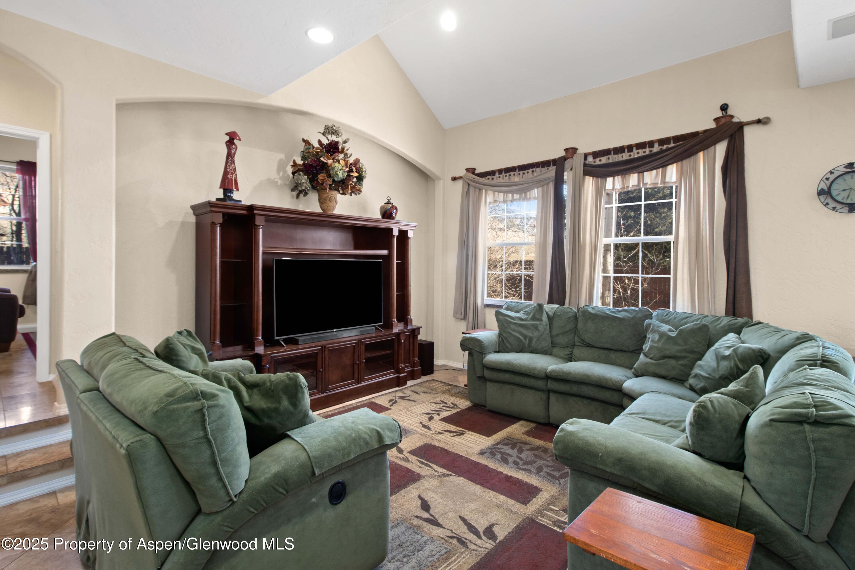 798 Pine Court New Castle CO 81647
