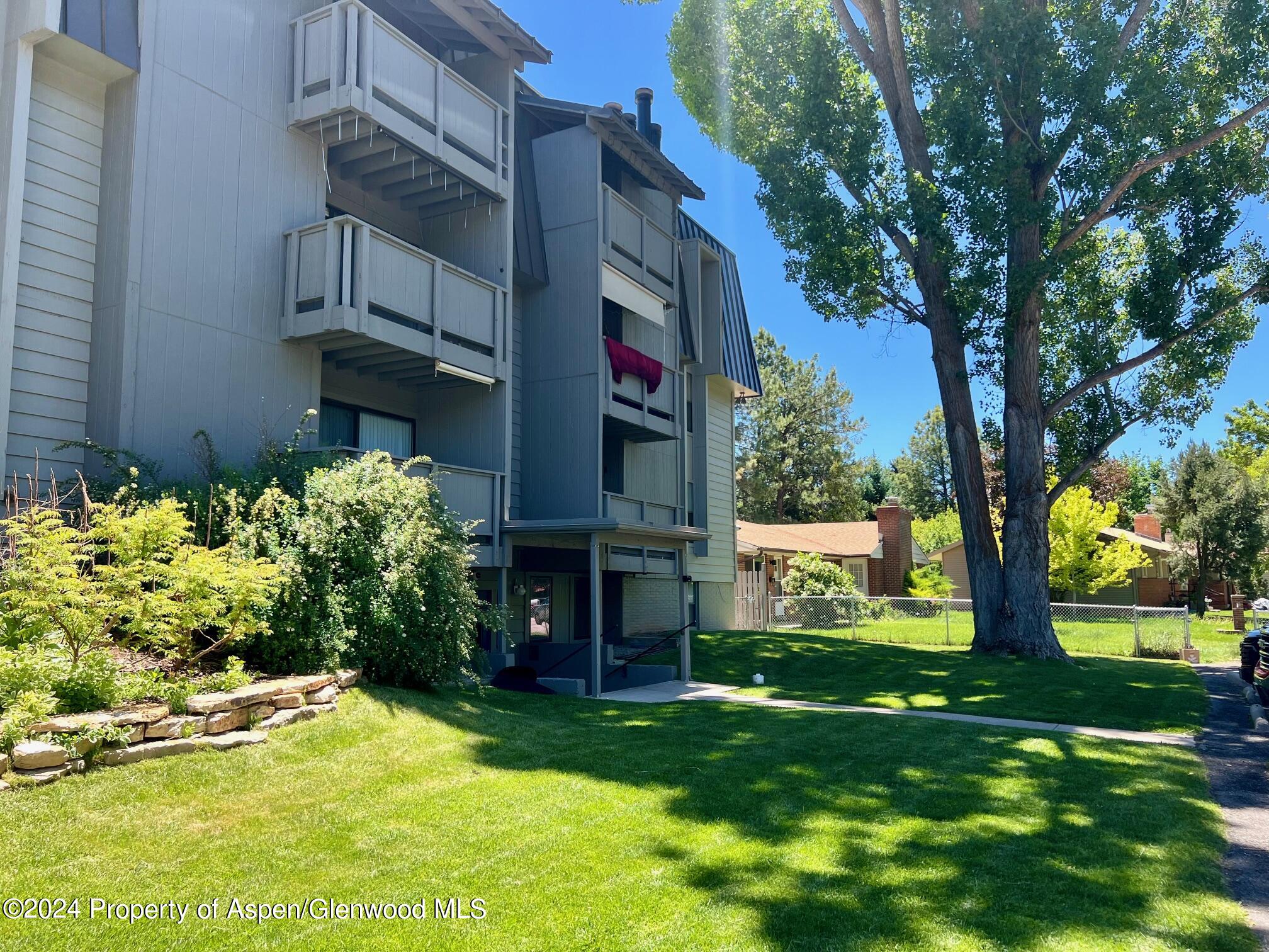 1527 Blake Avenue Glenwood Springs CO 81601