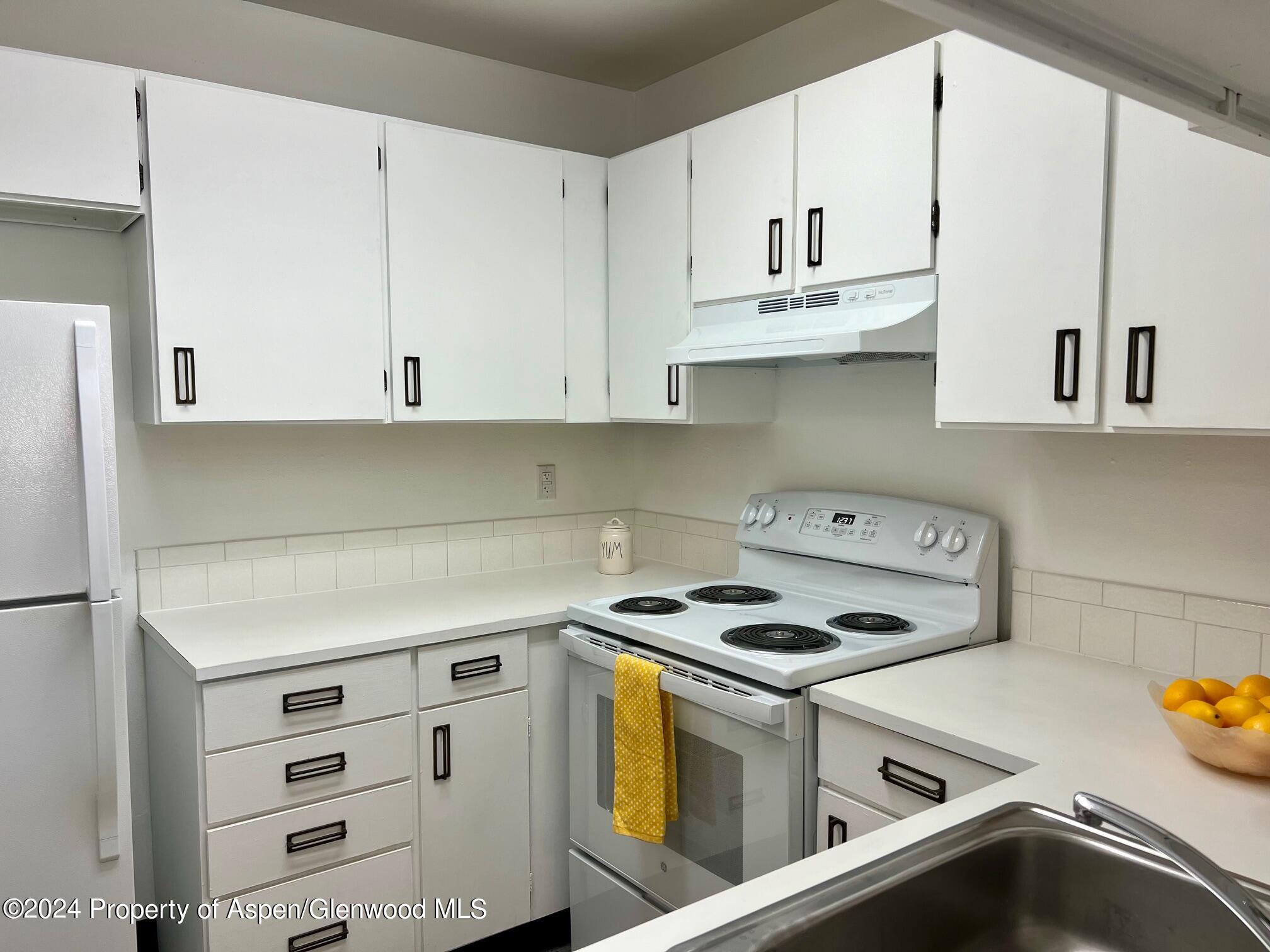 1527 Blake Avenue Glenwood Springs CO 81601