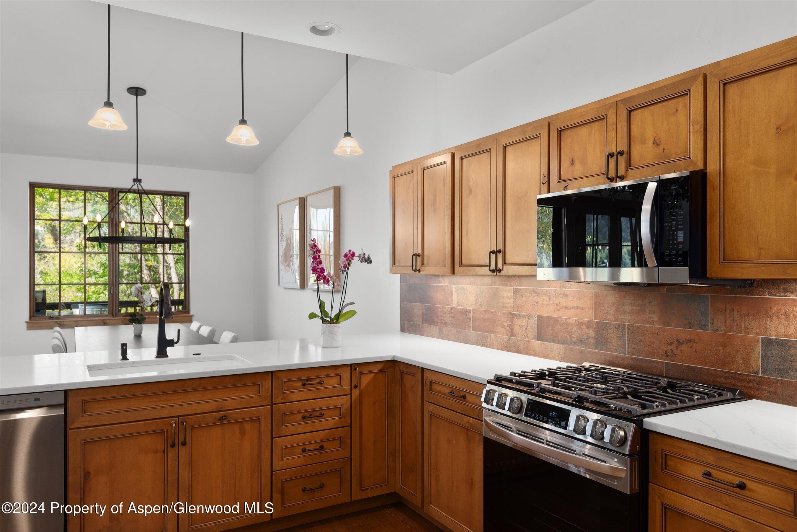 1260 Crystal Bluffs Loop Carbondale CO 81623