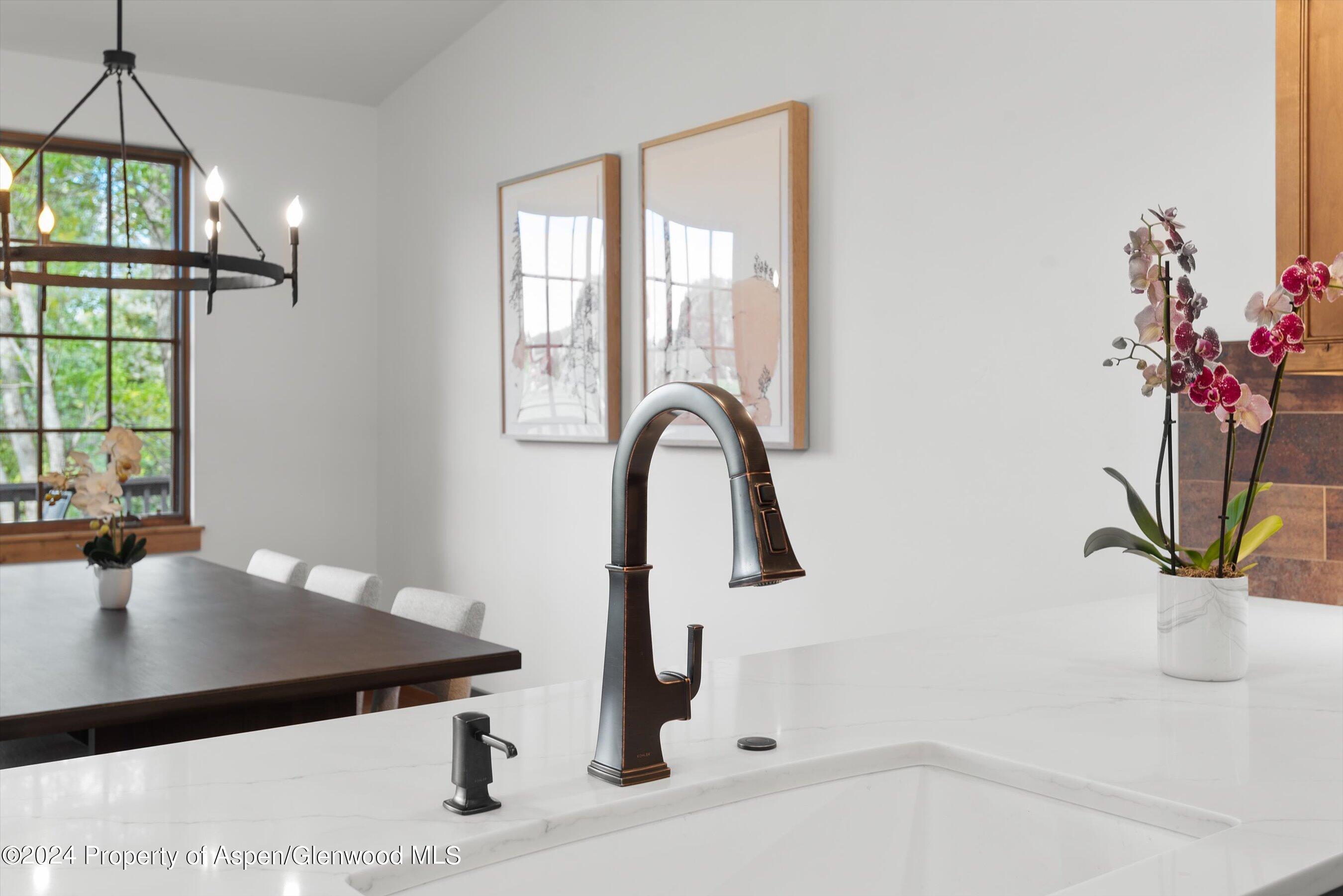 1260 Crystal Bluffs Loop Carbondale CO 81623