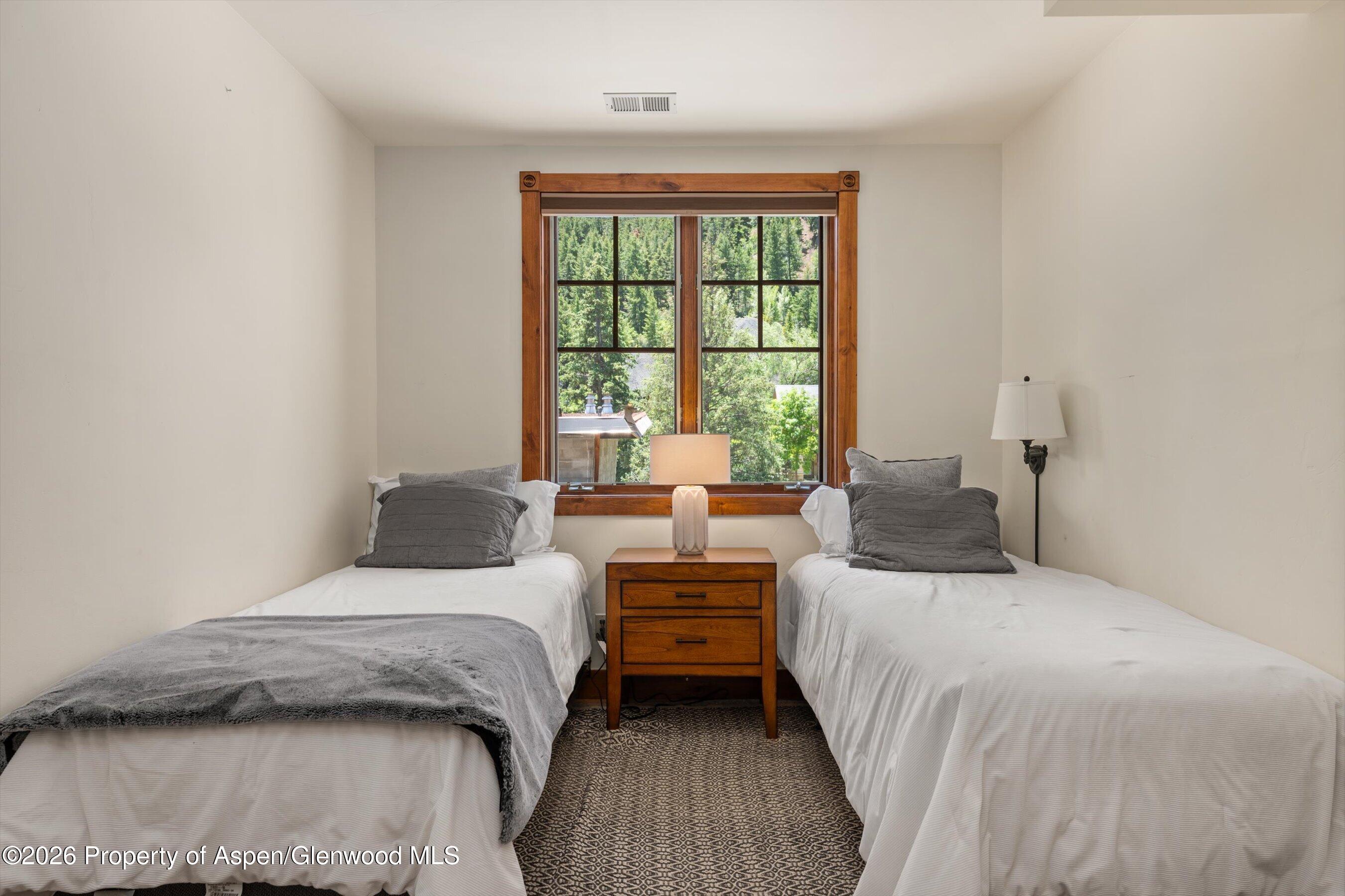 503 W Main Street Aspen CO 81611