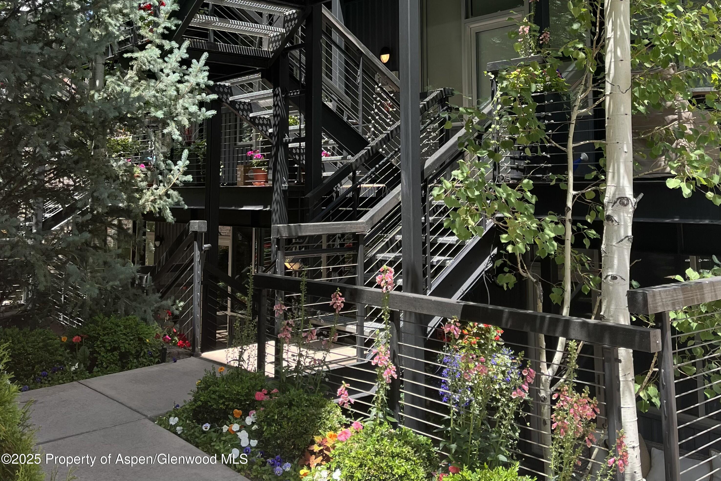 434 E Main Street Aspen CO 81611