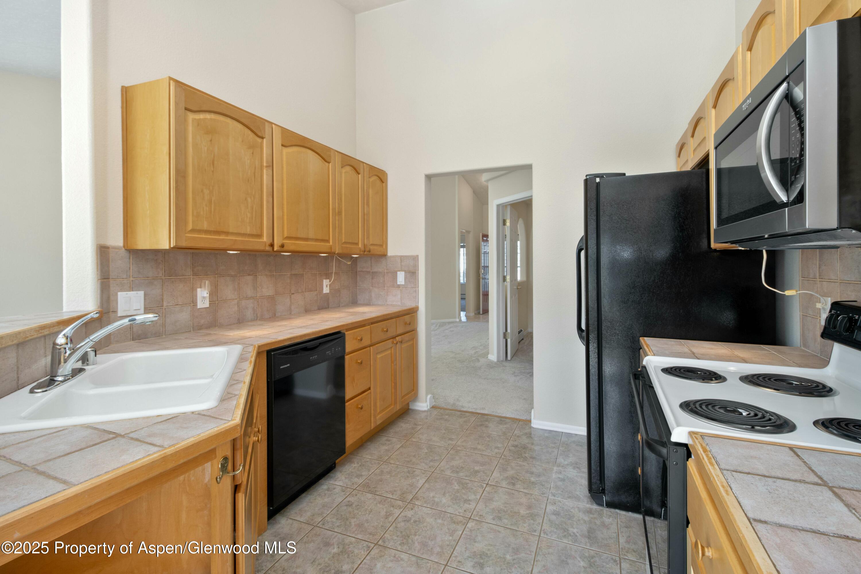 157 S Ridge Court Parachute CO 81635