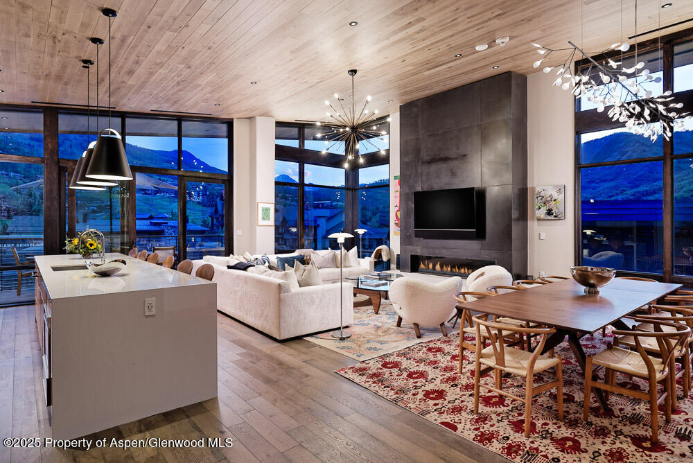 Snowmass Village CO, 77 Wood Road, Unit 801E