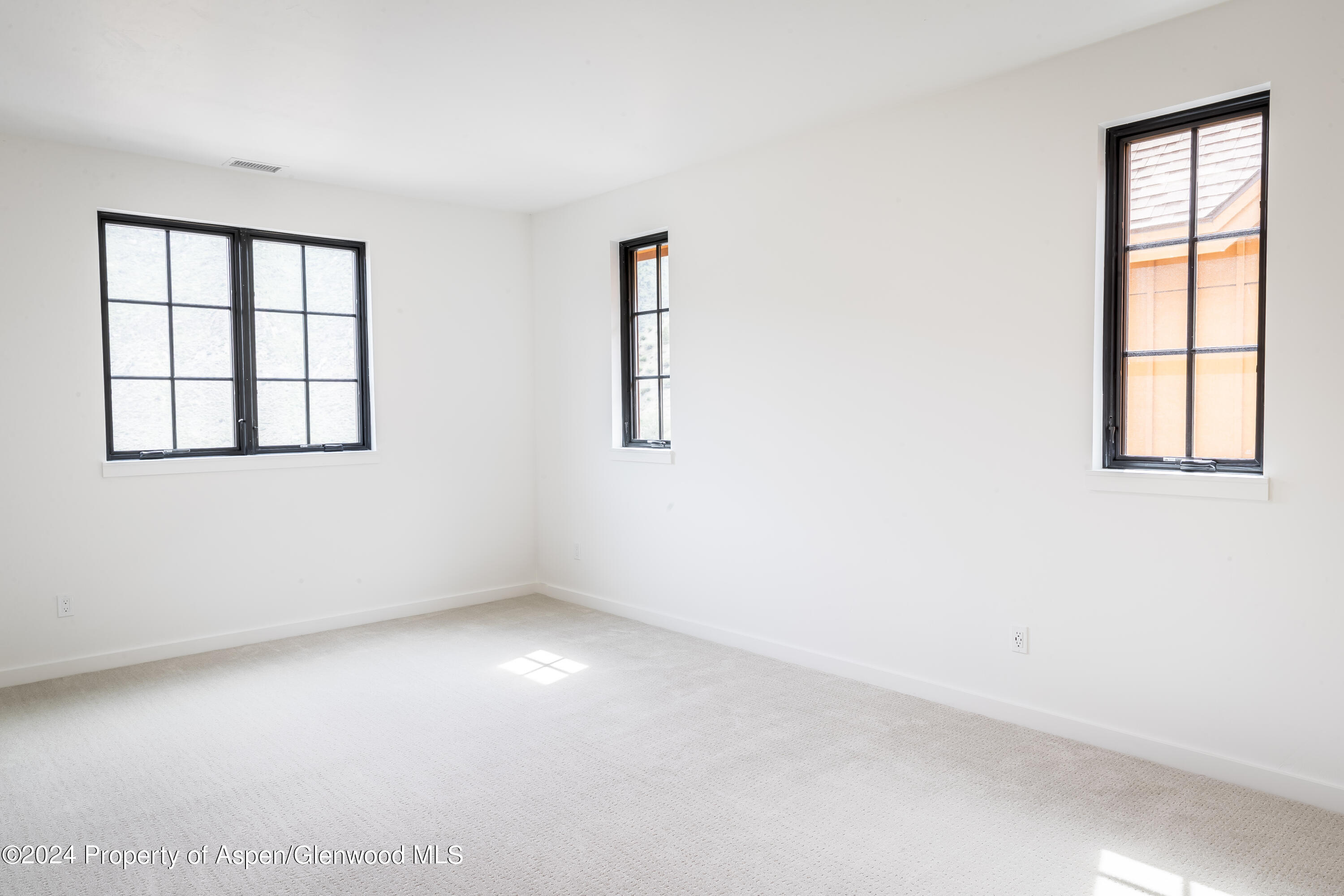 601 Little Cloud New Castle CO 81647