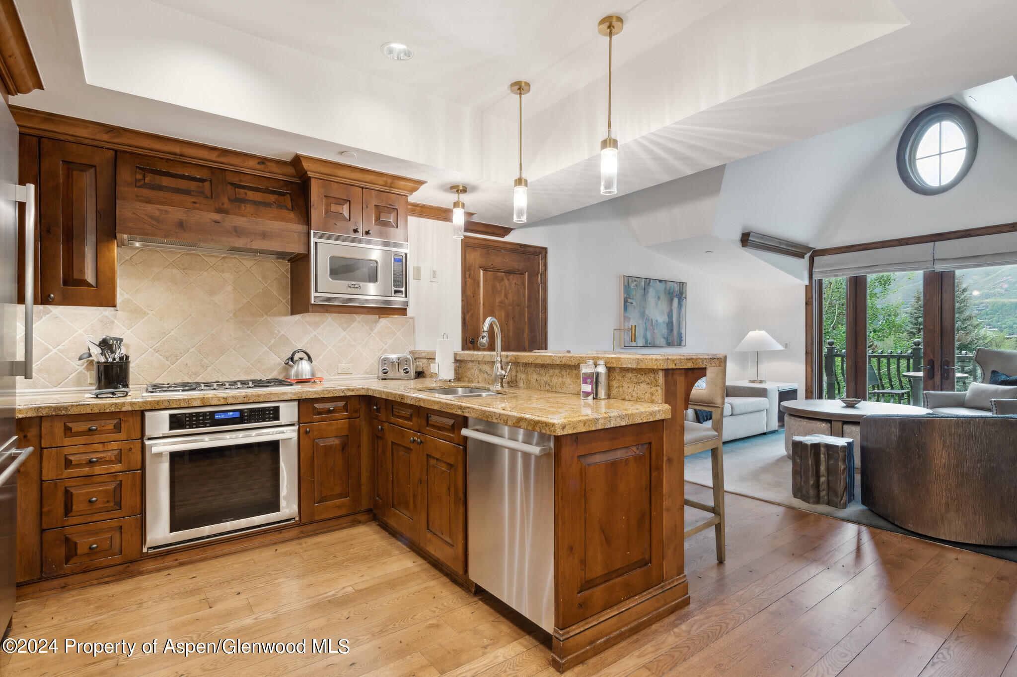 415 E Dean St., Unit 28, Week 34 Aspen CO 81611