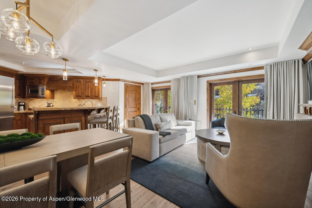 415 E Dean St., Unit 33, Week 32 Aspen CO 81611