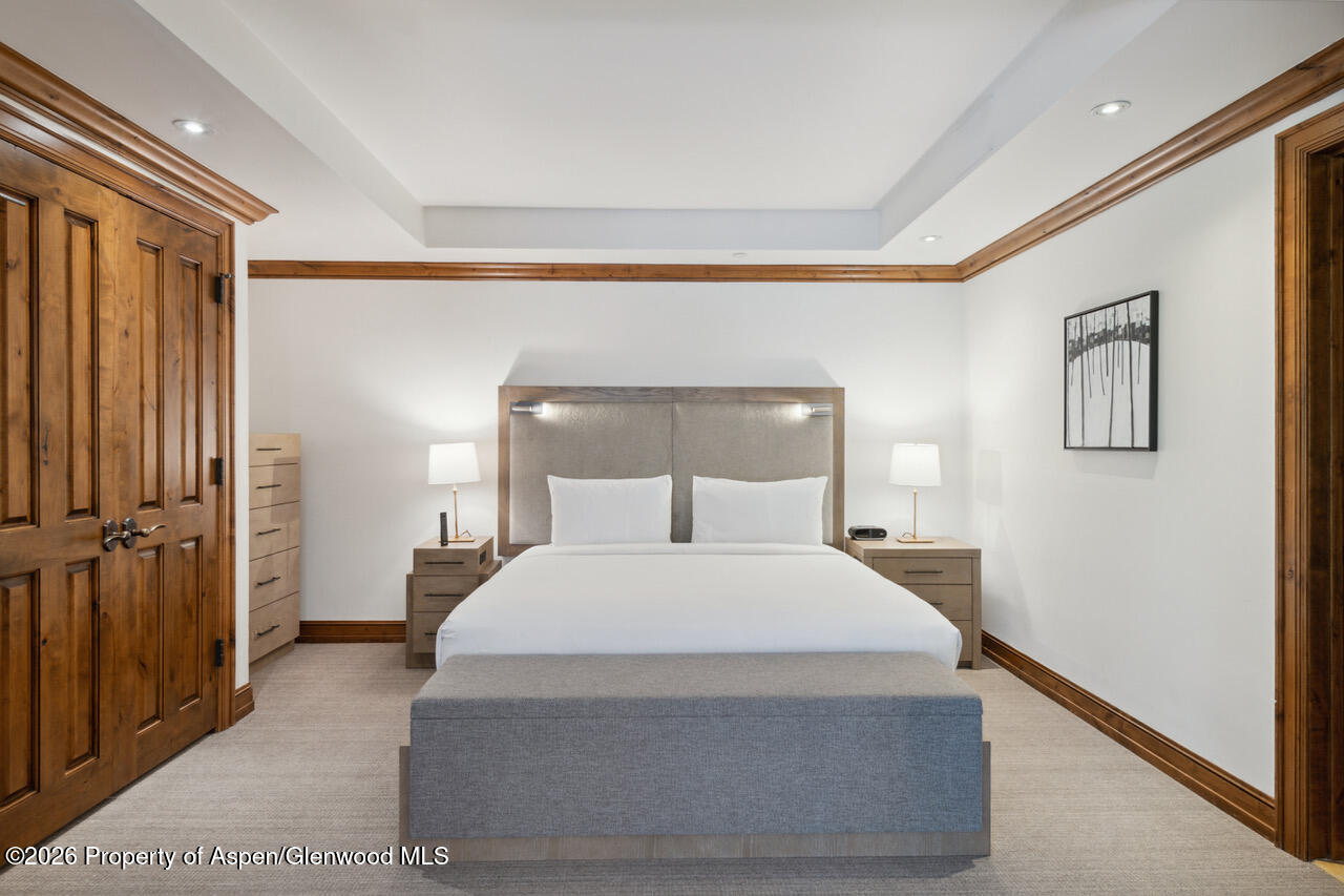 415 E Dean St., Unit 33, Week 32 Aspen CO 81611