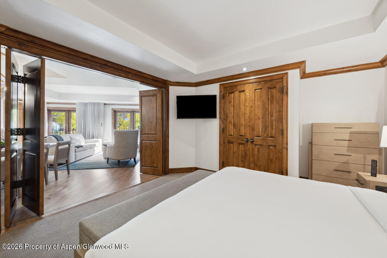 415 E Dean St., Unit 33, Week 32 Aspen CO 81611