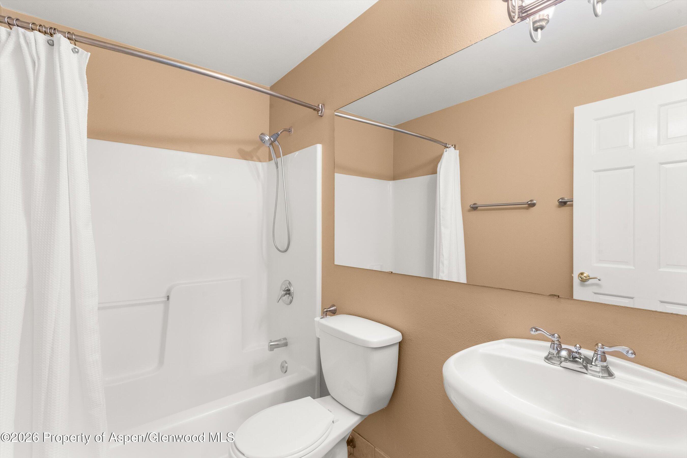 85 Meadowood Drive Carbondale CO 81623