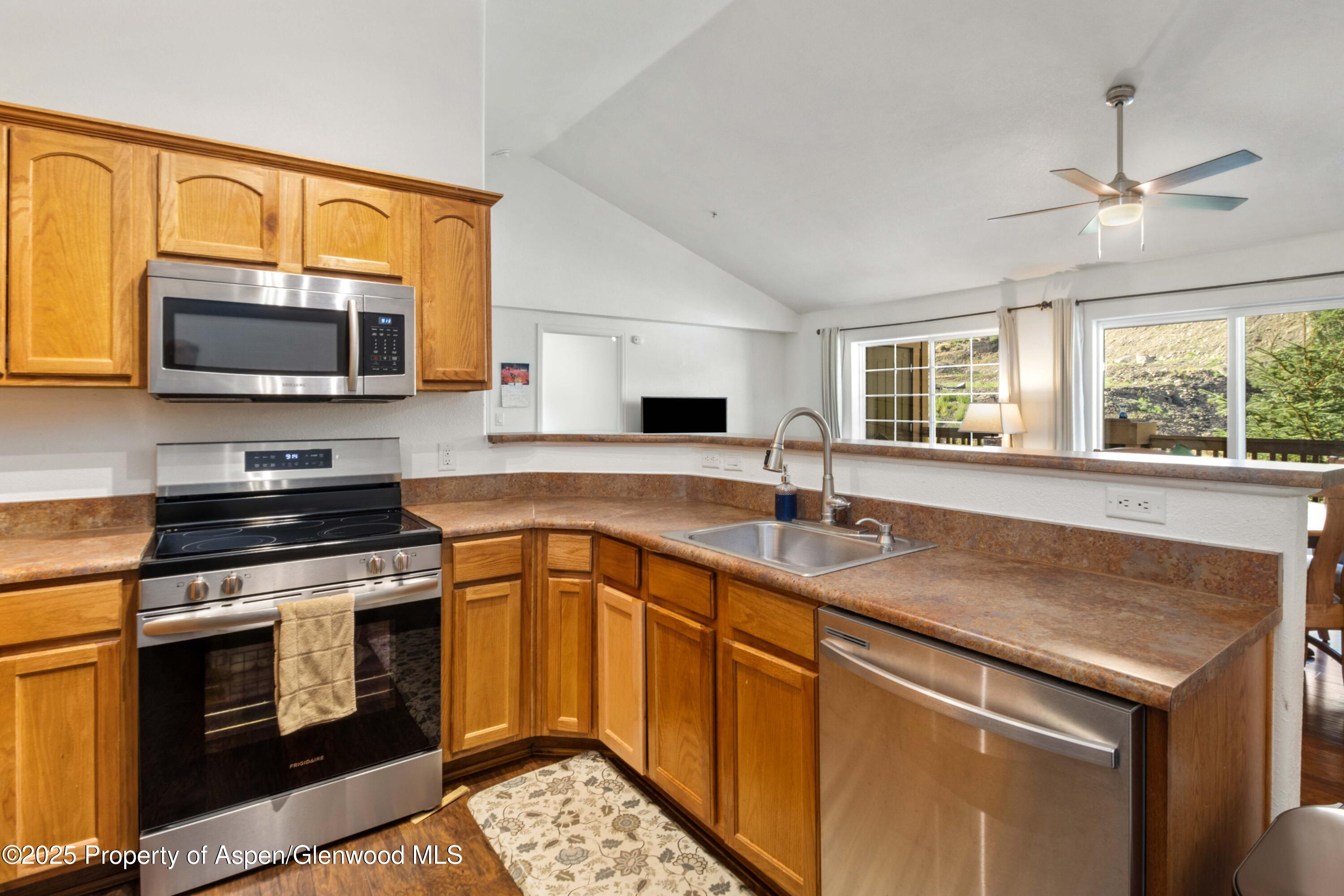 326 River View Drive New Castle CO 81647