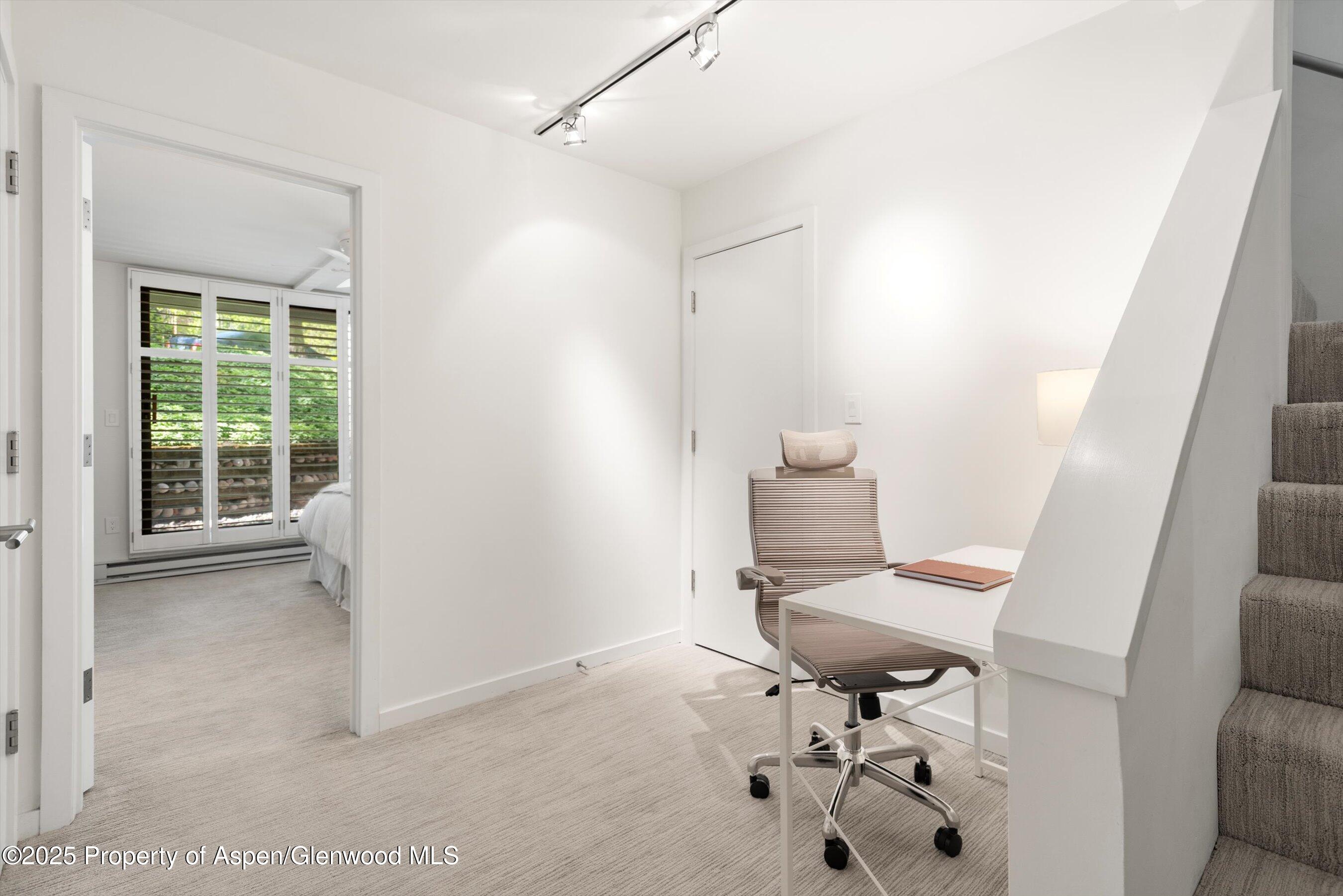 800 E Hopkins Avenue Aspen CO 81611