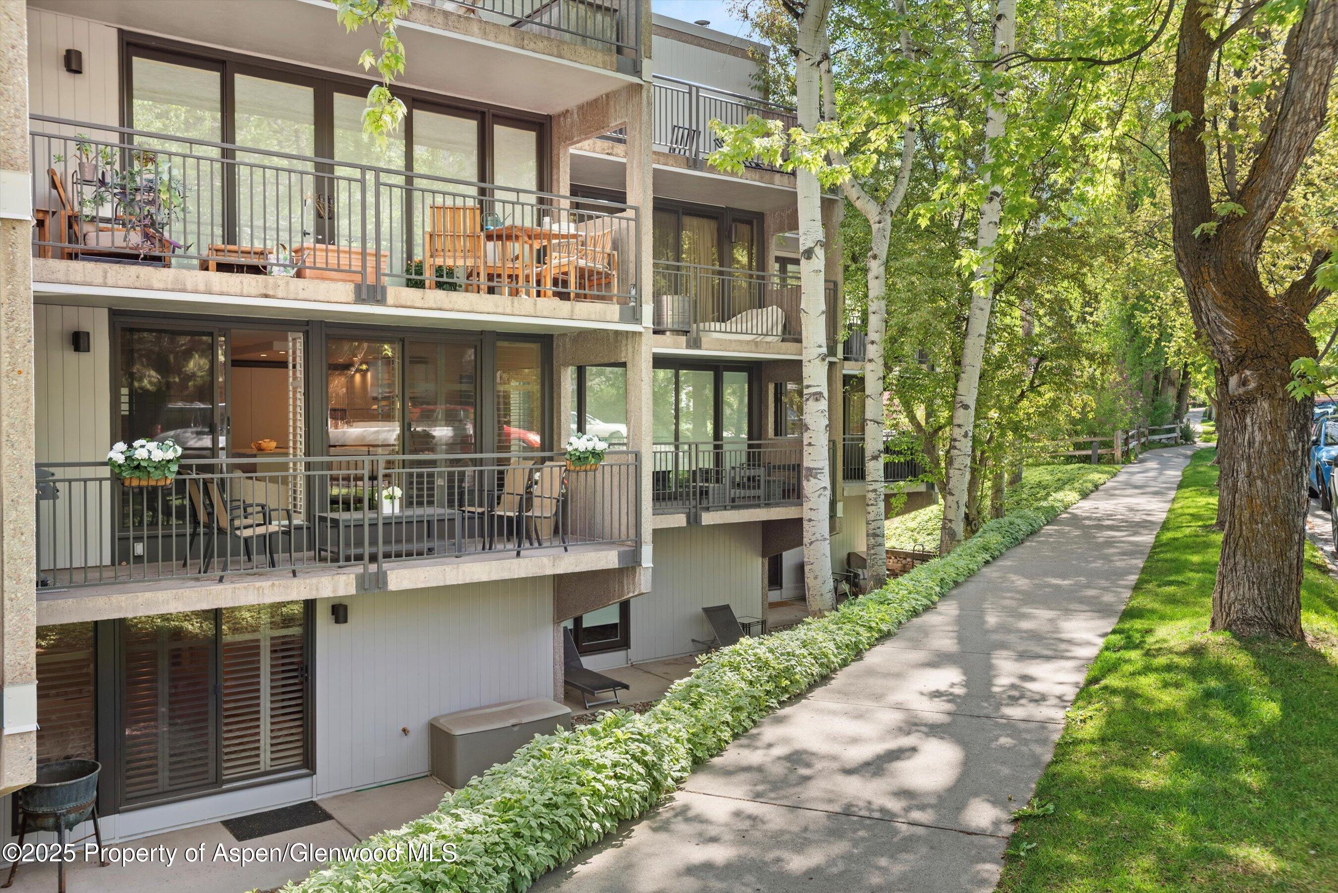 800 E Hopkins Avenue Aspen CO 81611