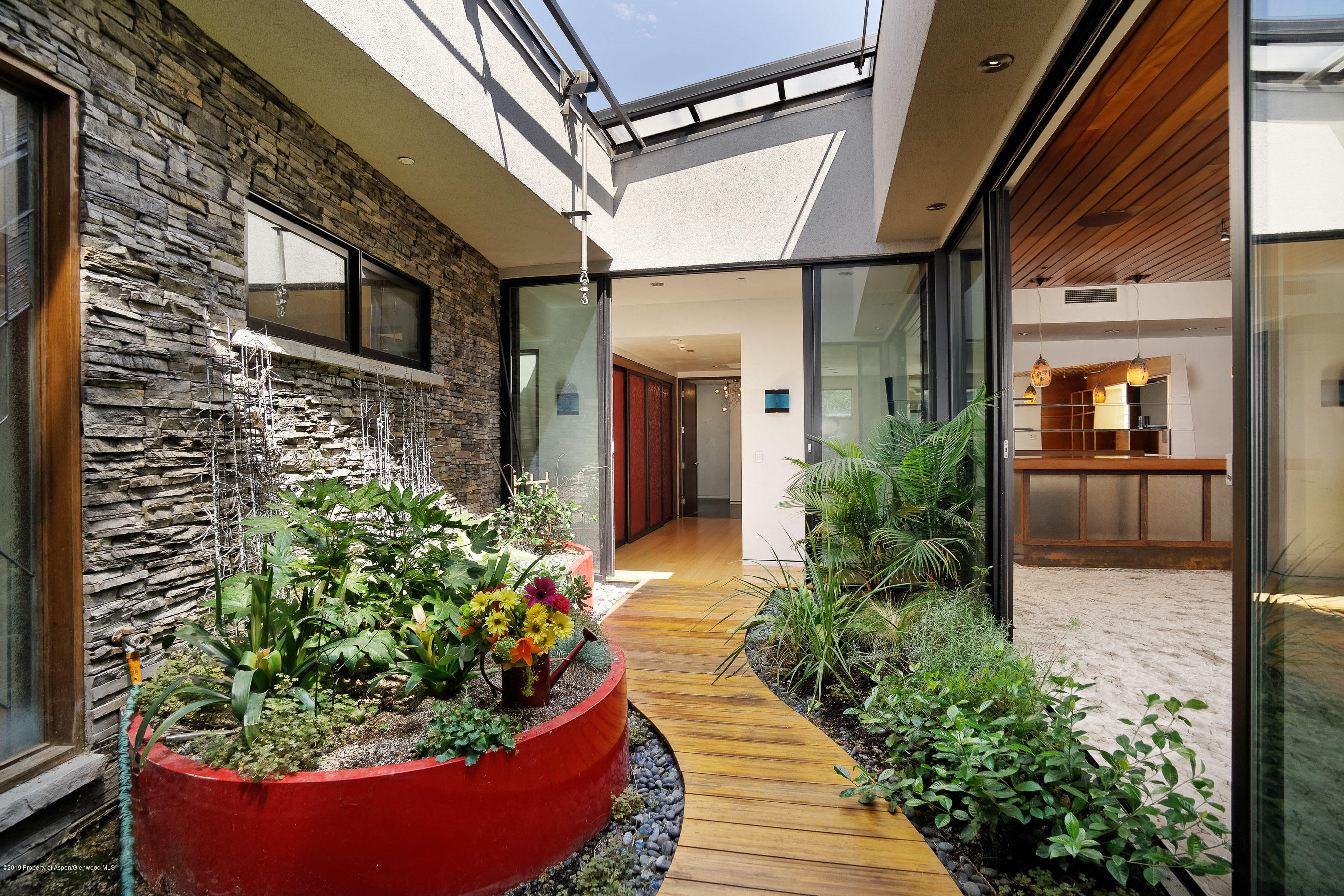 311 Main Street Carbondale CO 81623