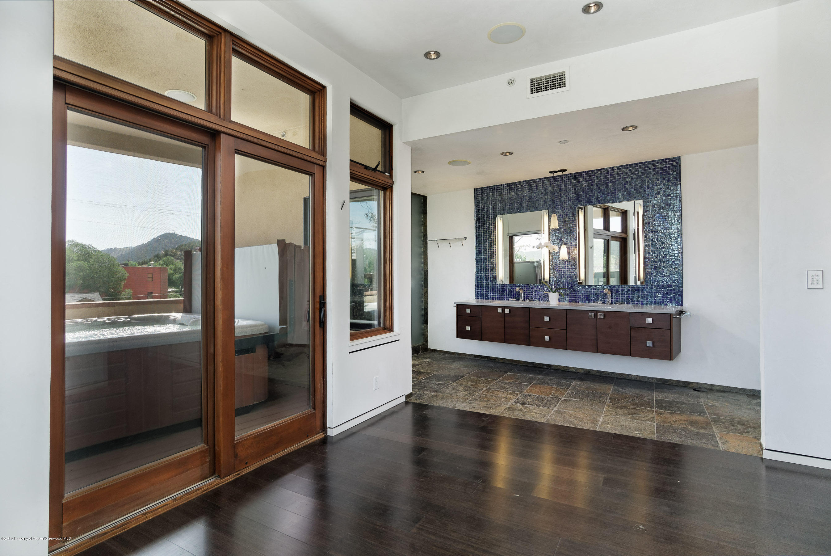 311 Main Street Carbondale CO 81623