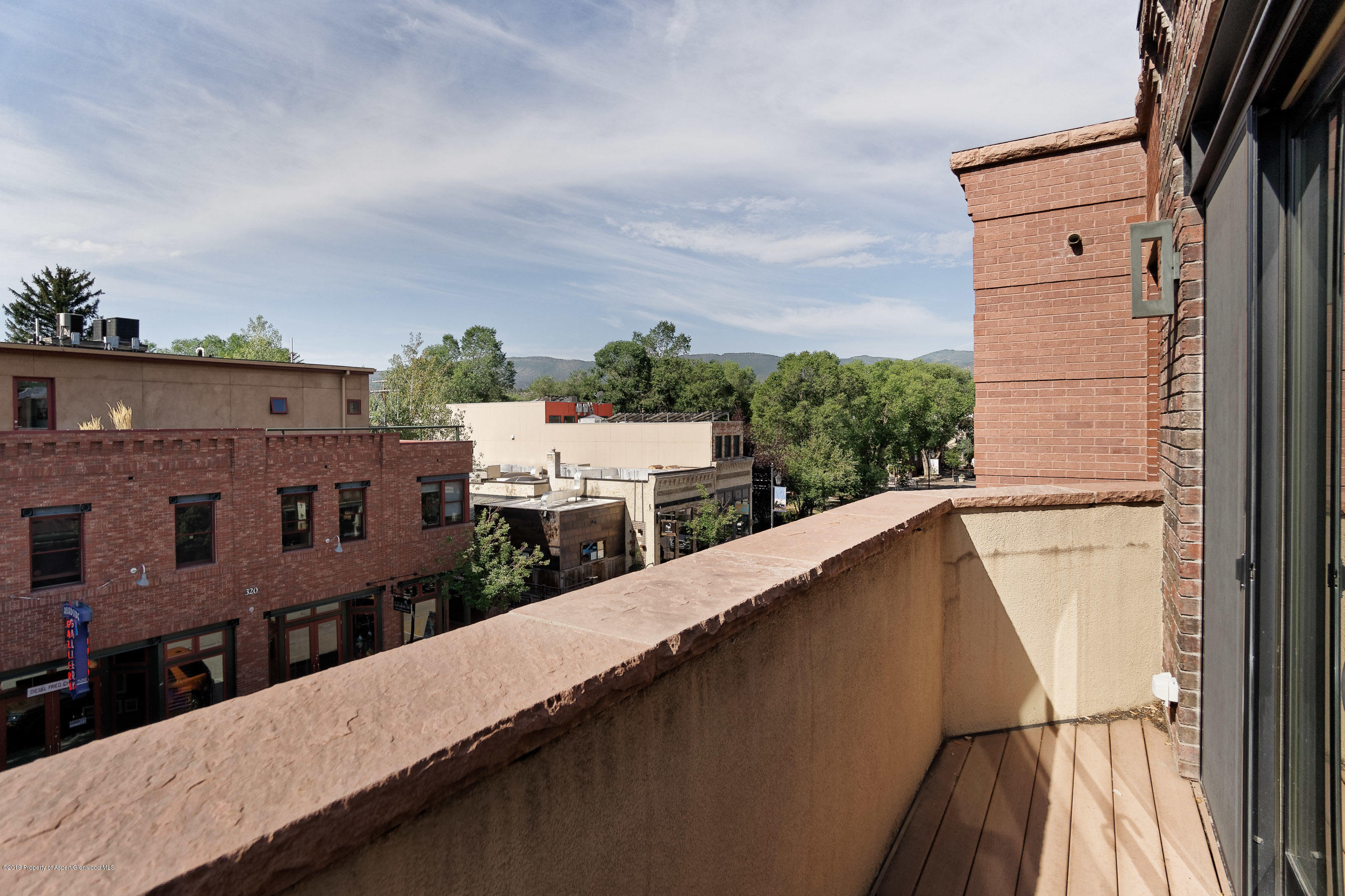 311 Main Street Carbondale CO 81623