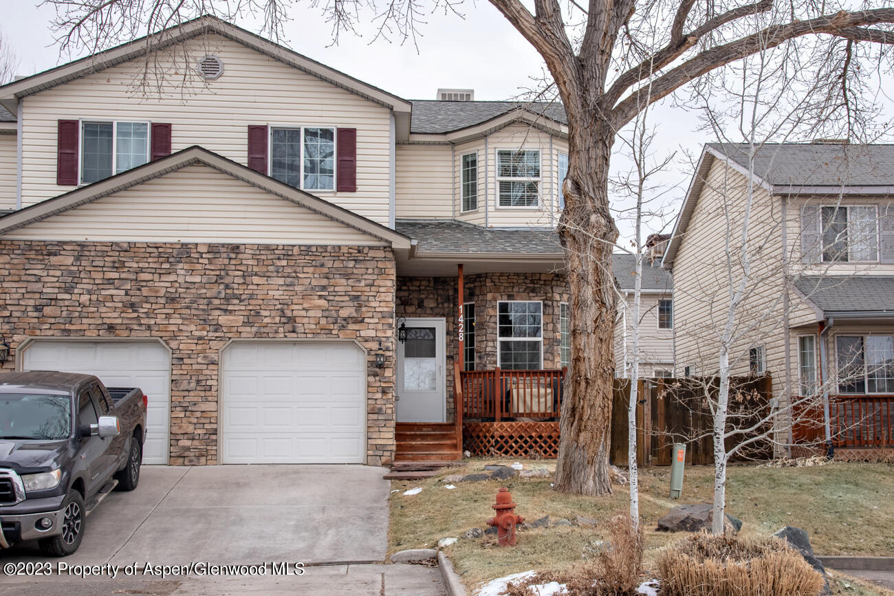 1428 Domelby Court Silt CO 81652