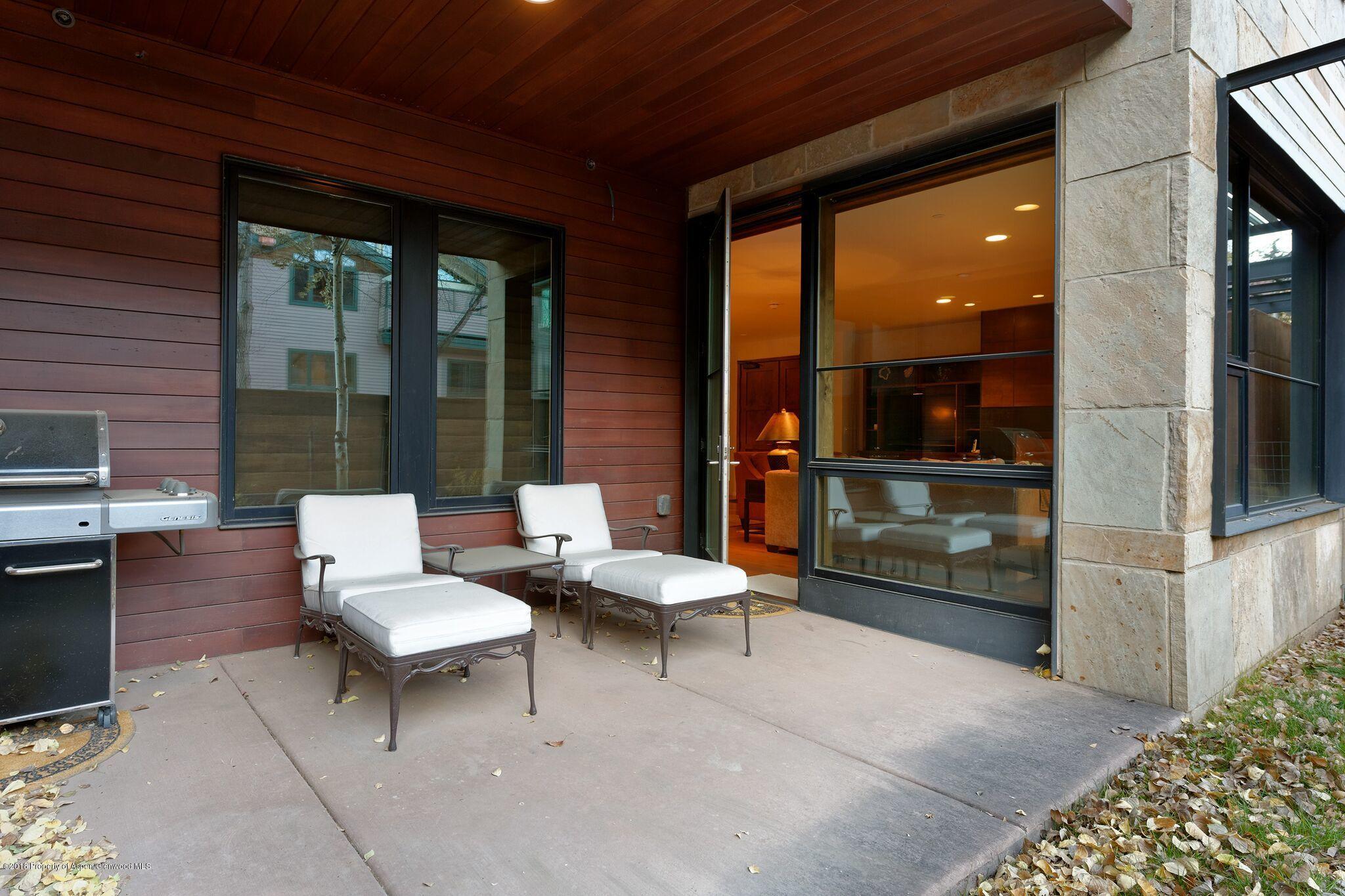 233 E Cooper Avenue Aspen CO 81611