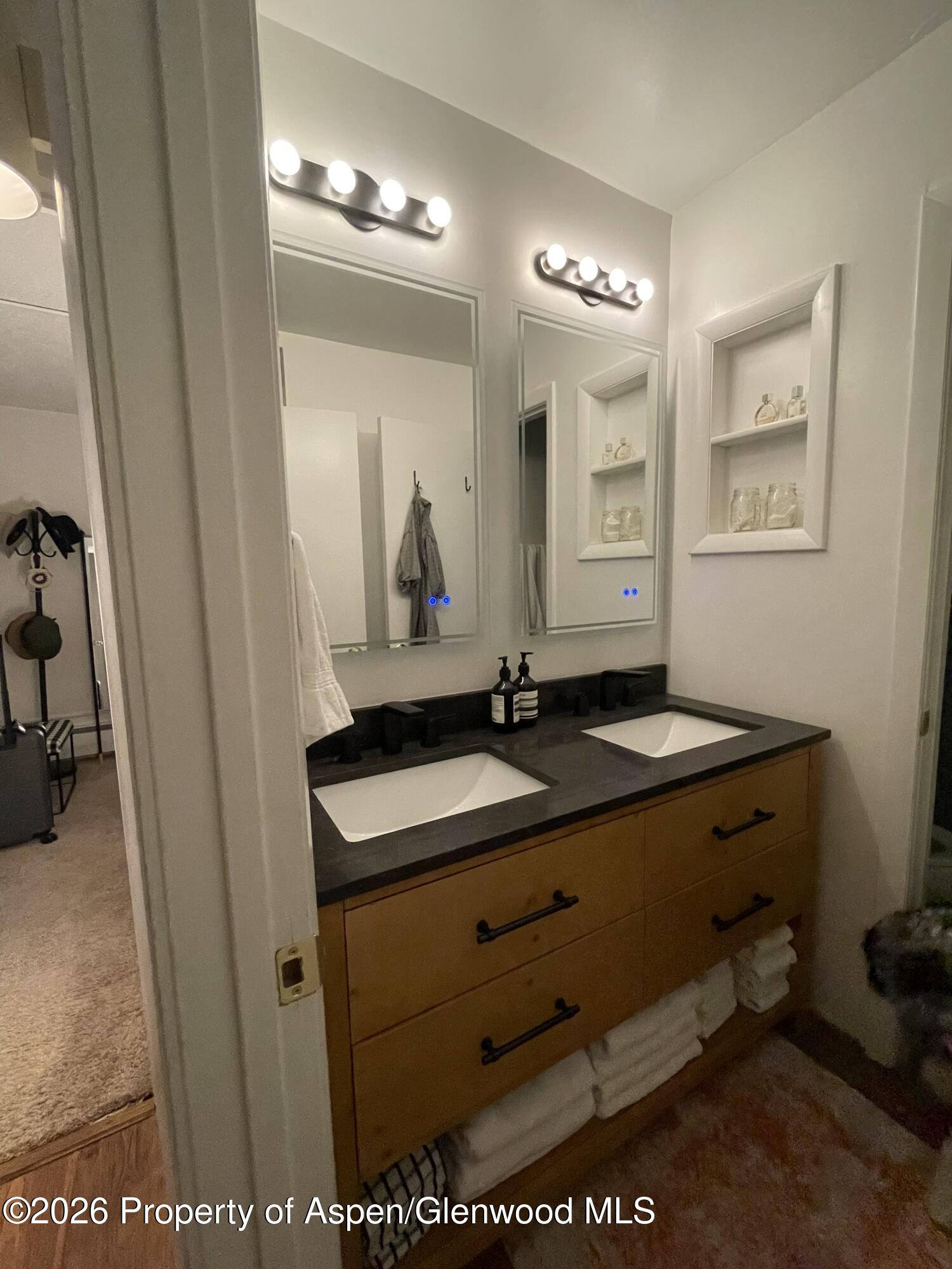 907 Vine Street Aspen CO 81611