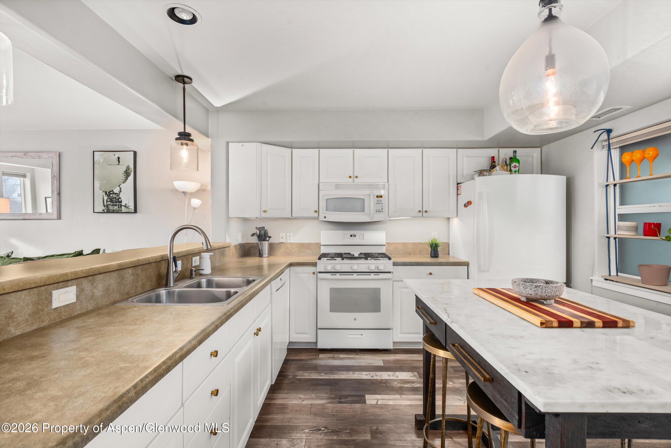 895 Main Street Carbondale CO 81623