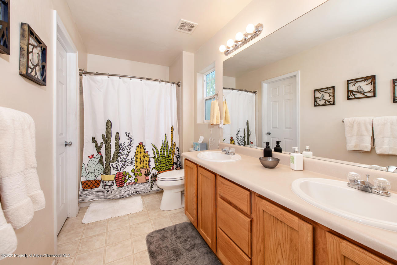 114 E Cathedral Court New Castle CO 81647