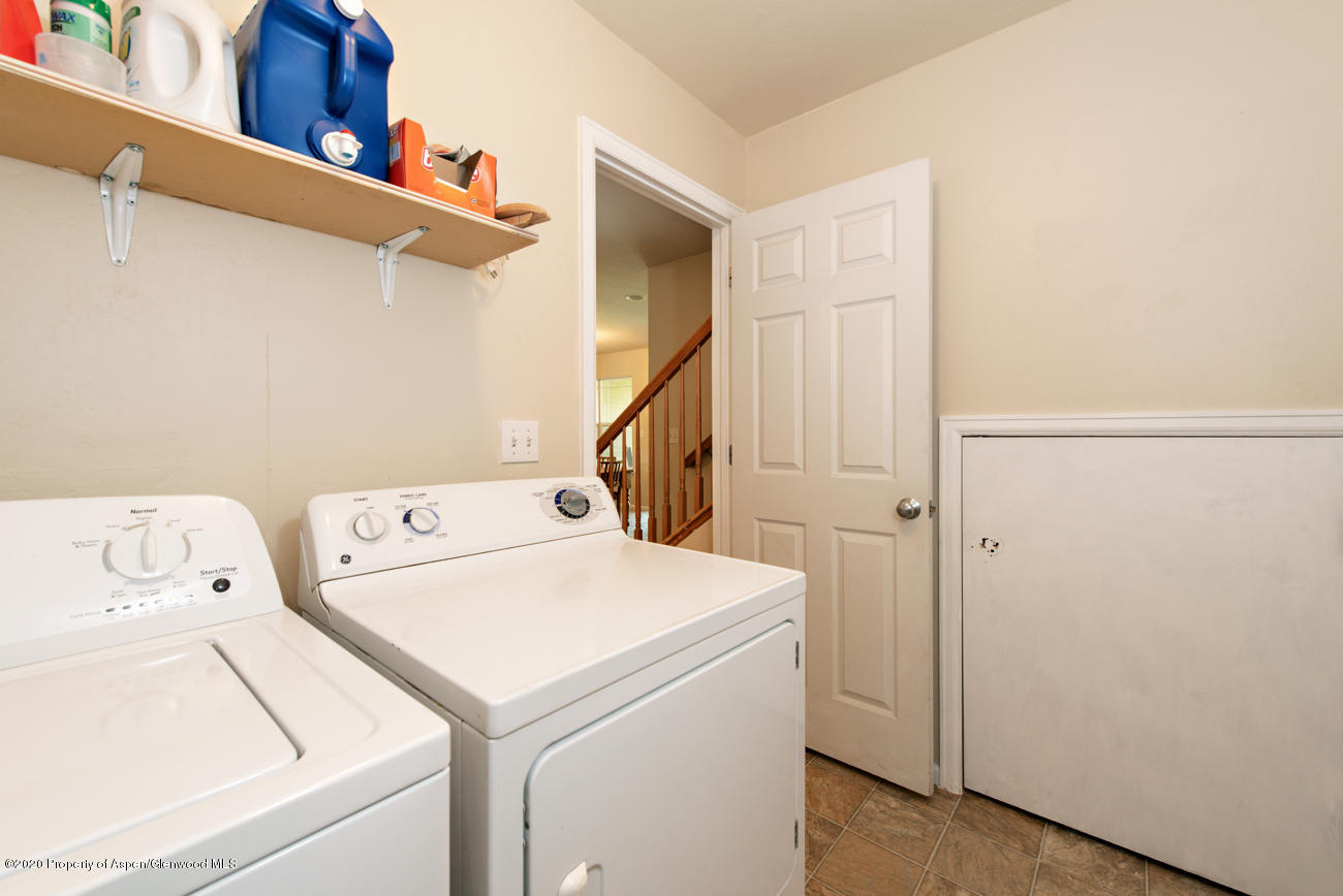 114 E Cathedral Court New Castle CO 81647